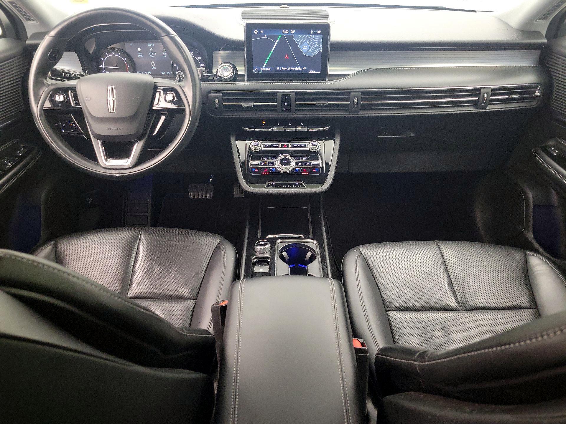 Thumbnail: 2022 Lincoln Corsair - 9