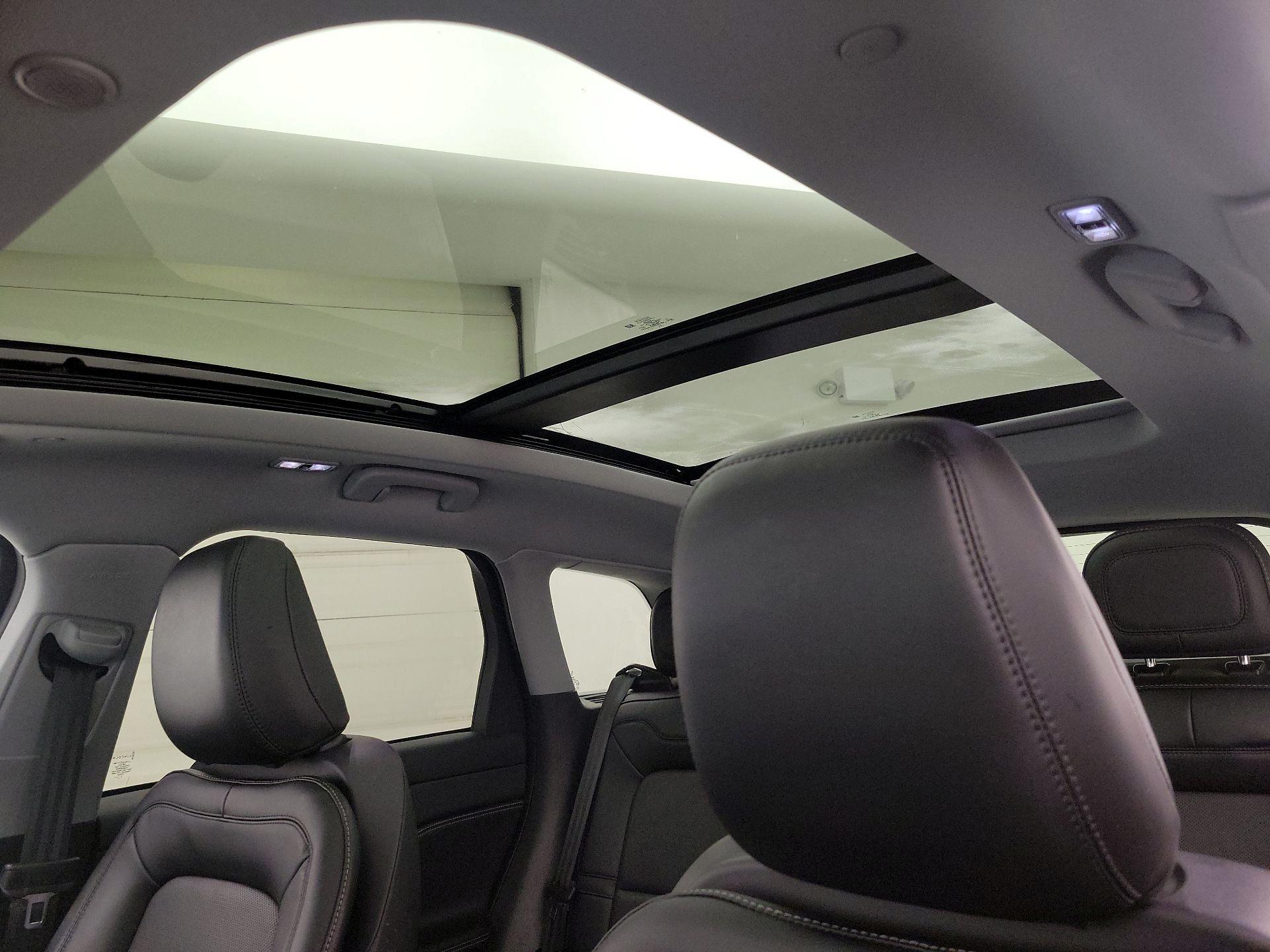 Thumbnail: 2022 Lincoln Corsair - 20