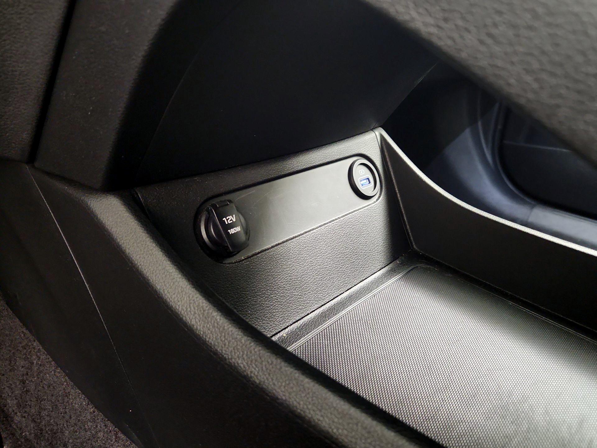 Thumbnail: 2023 Hyundai Santa Fe - 19