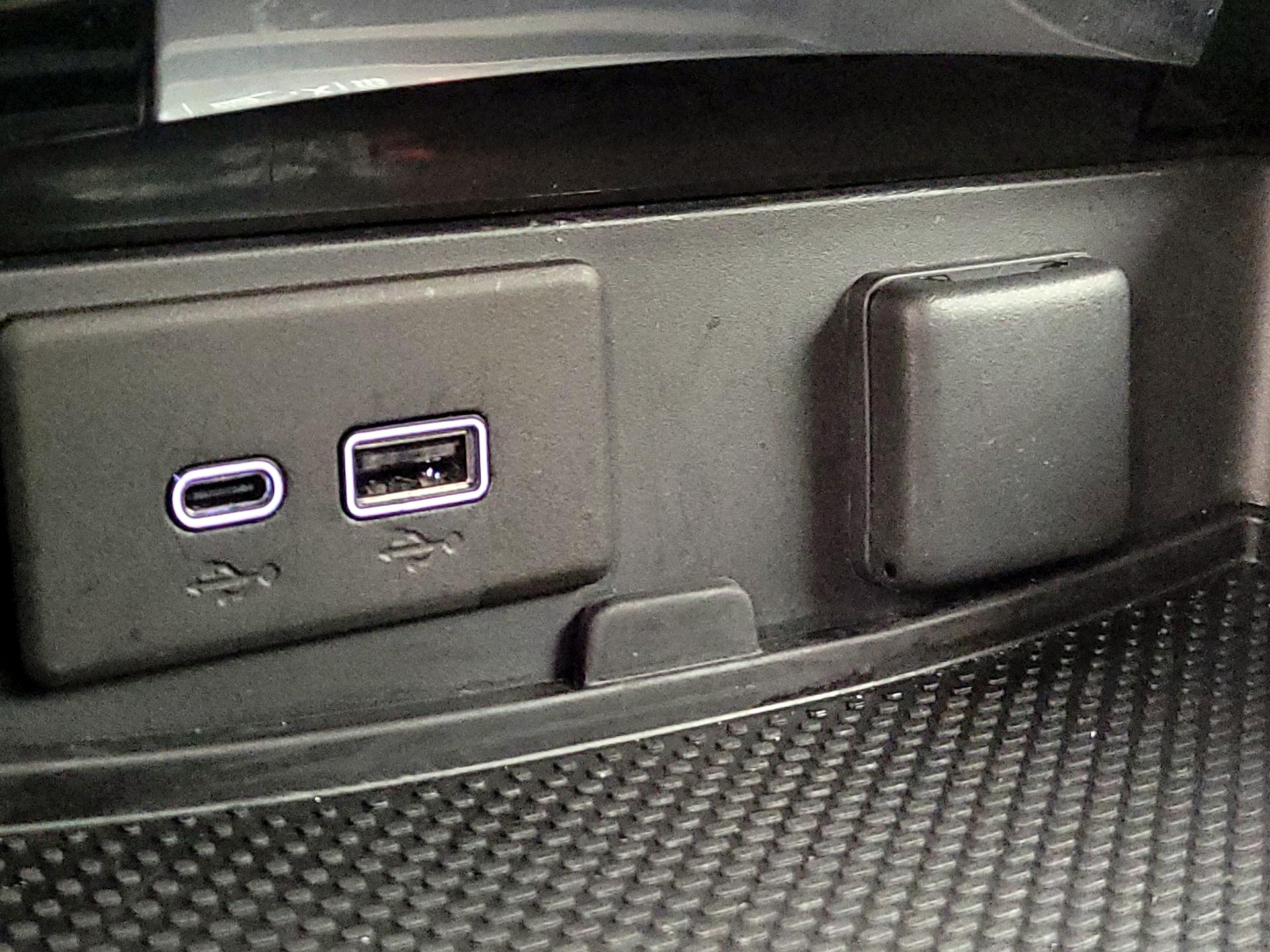 Thumbnail: 2025 Buick Envision - 19