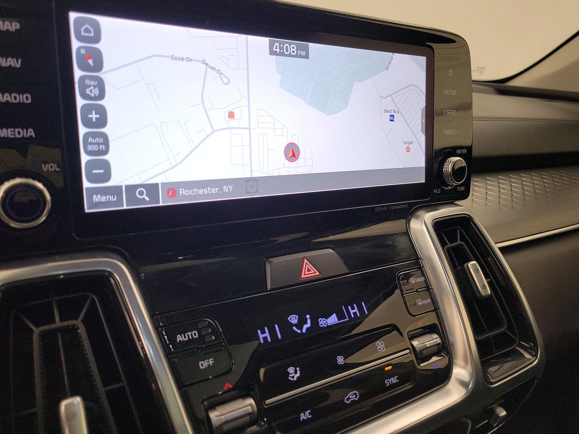 Thumbnail: 2023 Kia Sorento - 14