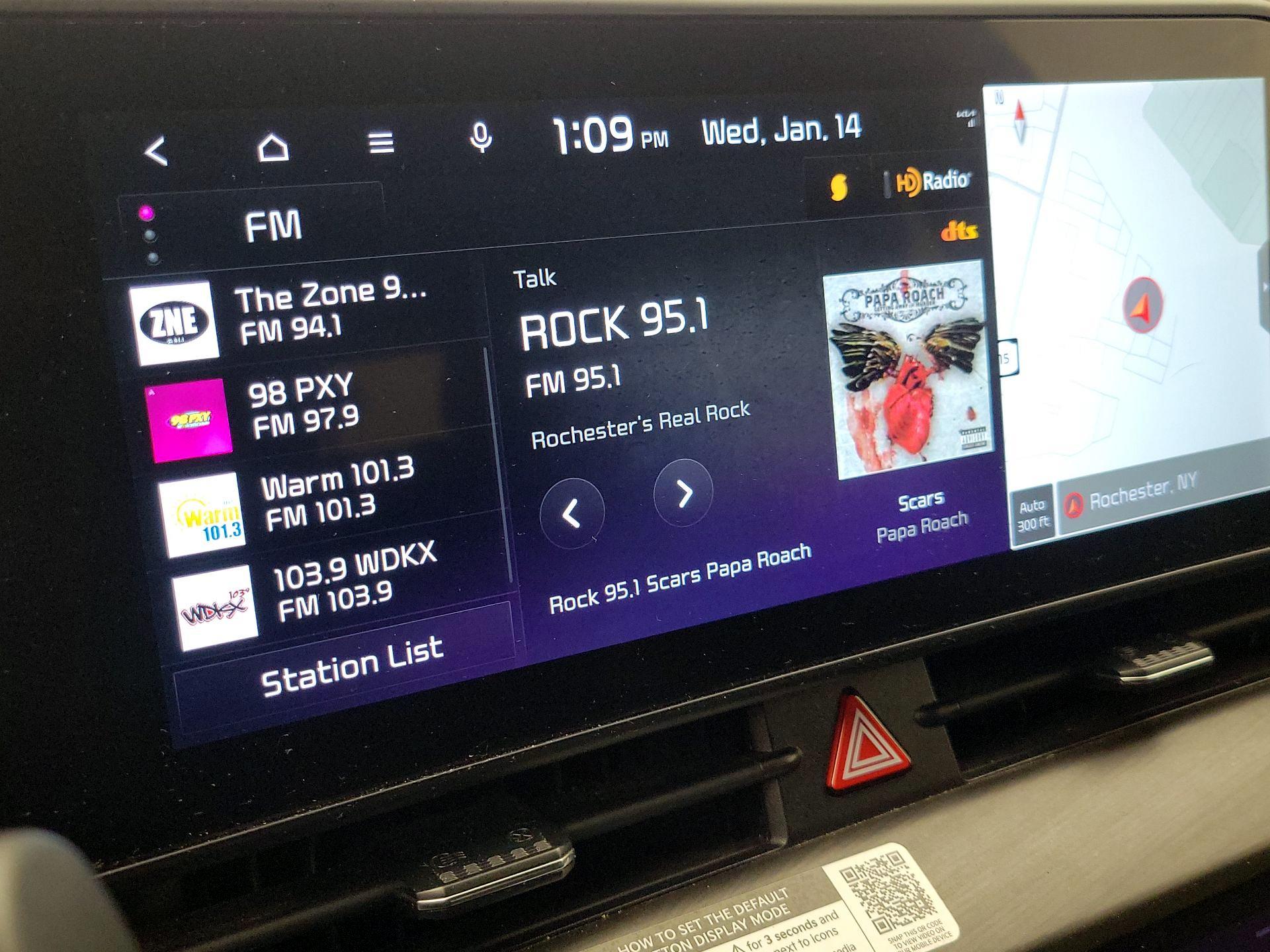 Thumbnail: 2023 Kia Sportage - 16