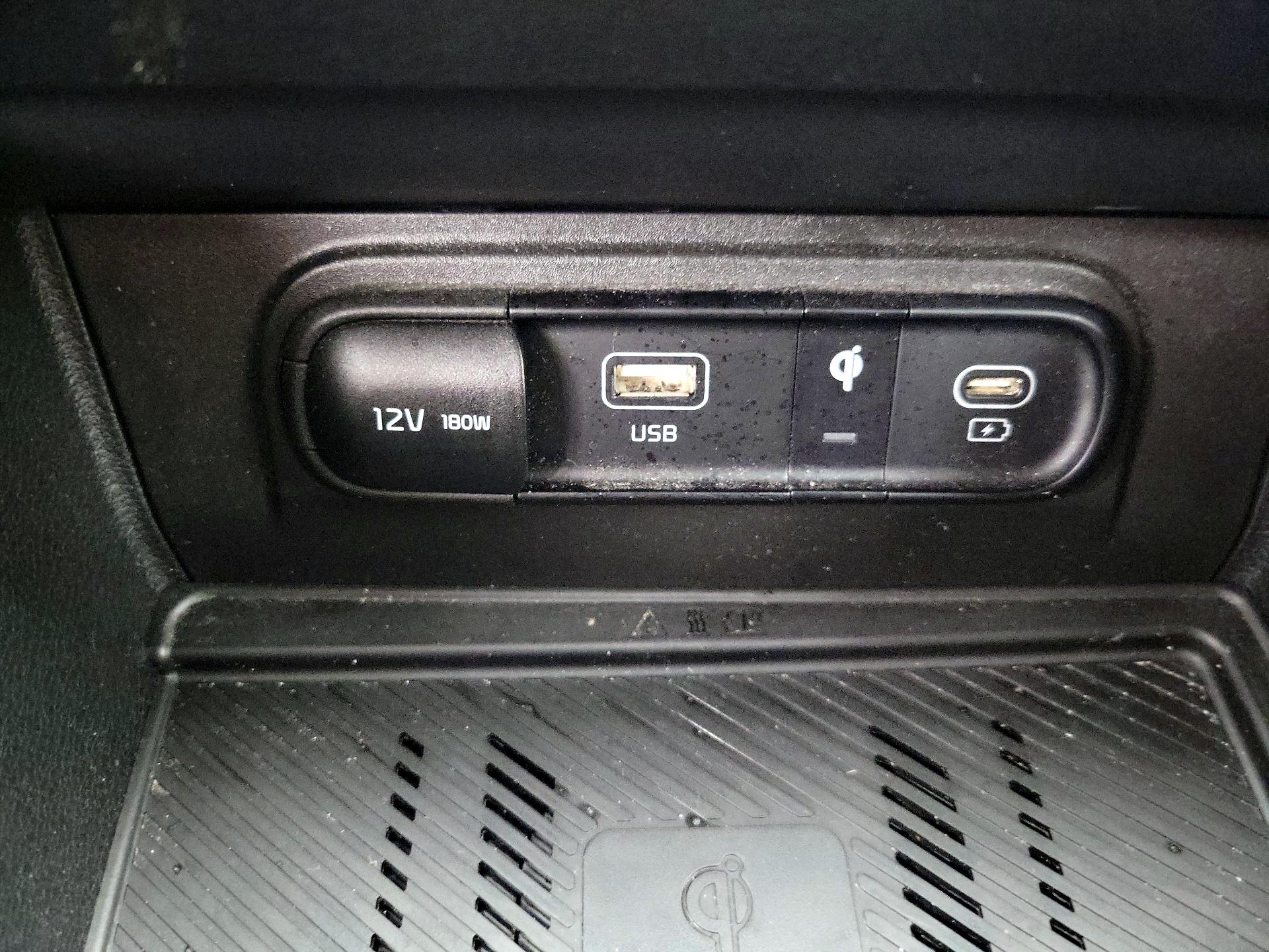 Thumbnail: 2023 Kia Sportage - 19