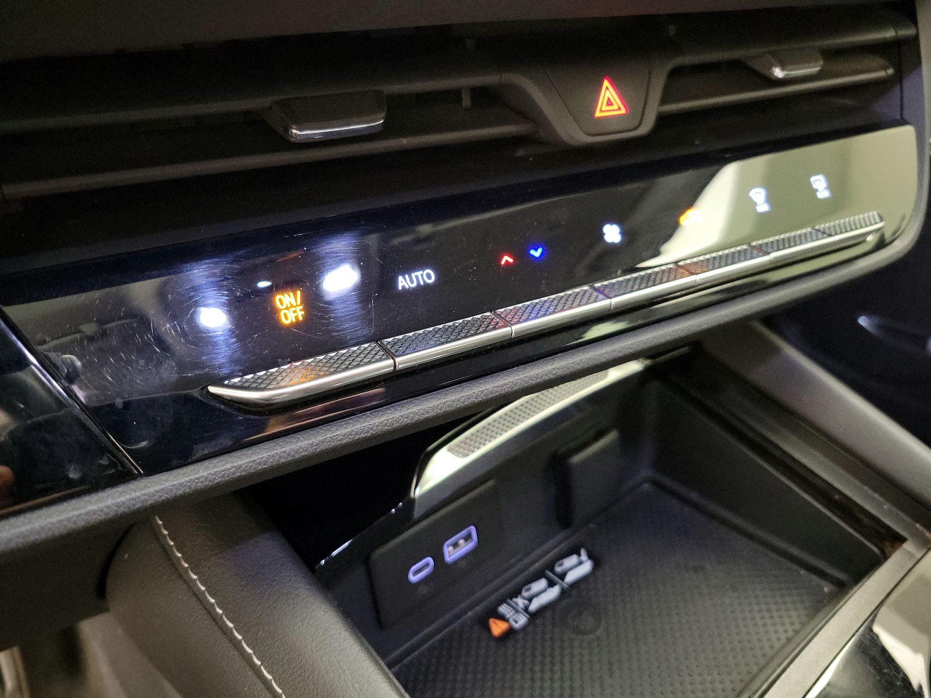 Thumbnail: 2025 Buick Envision - 16