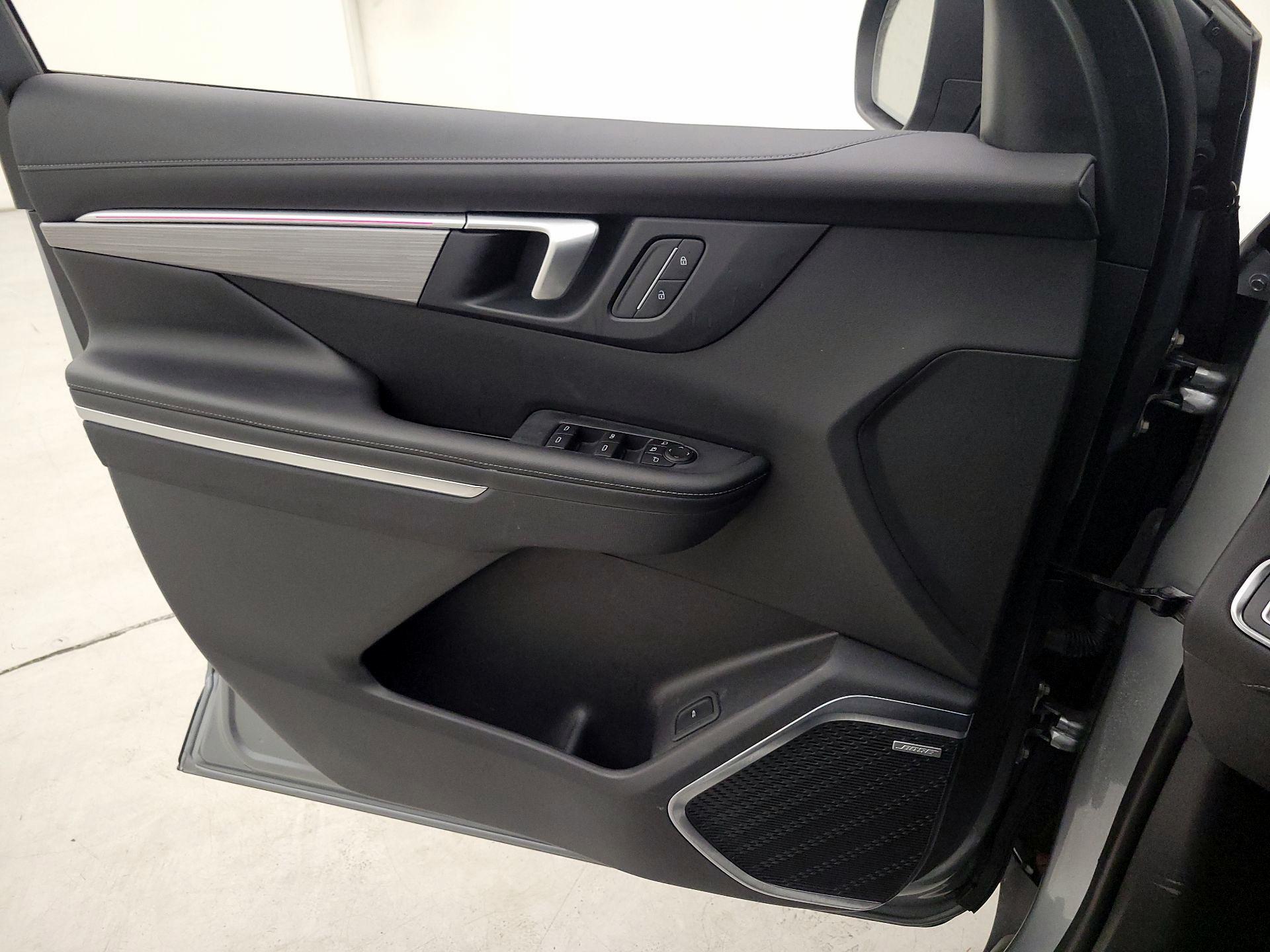 Thumbnail: 2025 Buick Enclave - 12