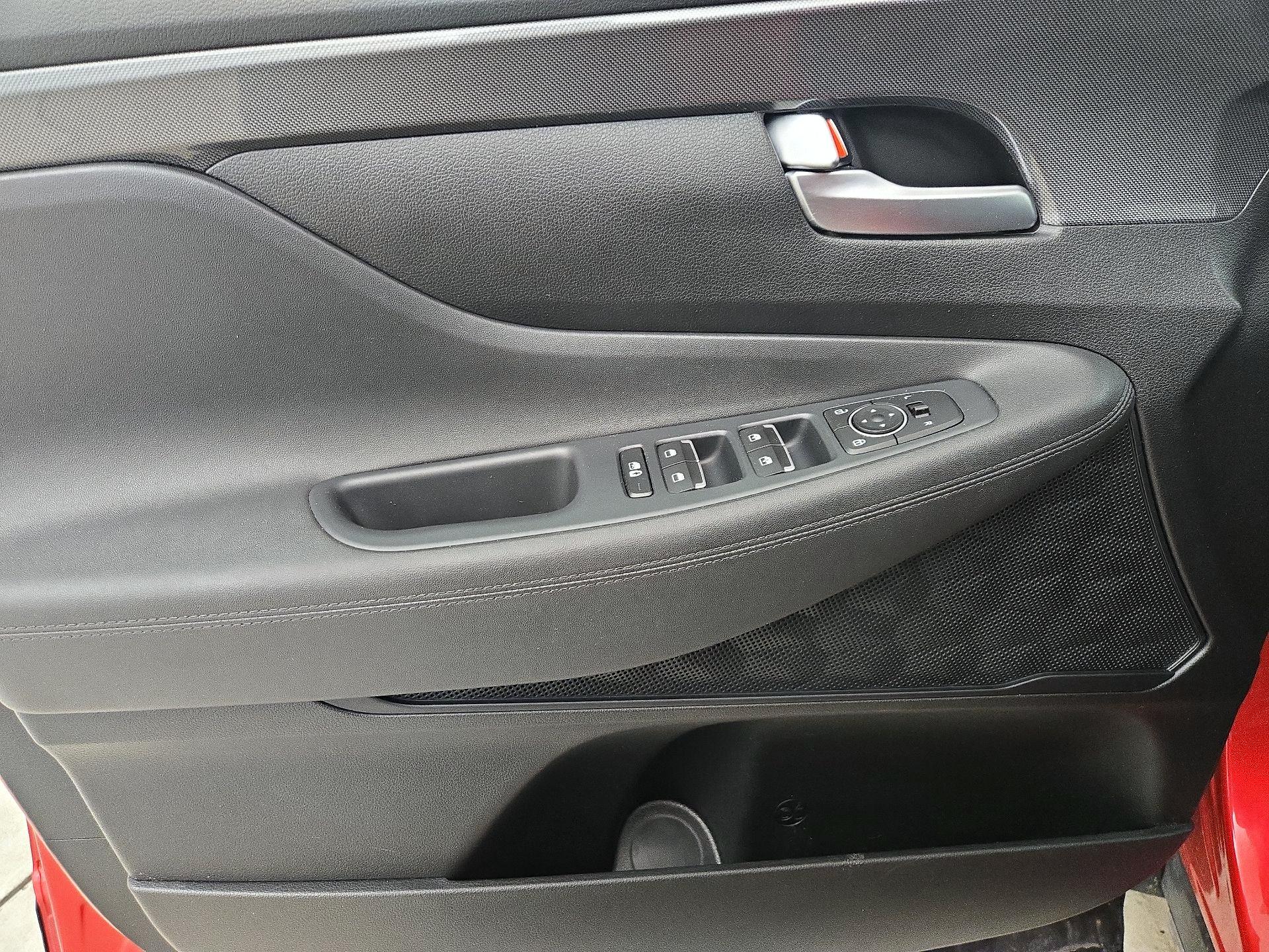 Thumbnail: 2022 Hyundai Santa Fe - 12