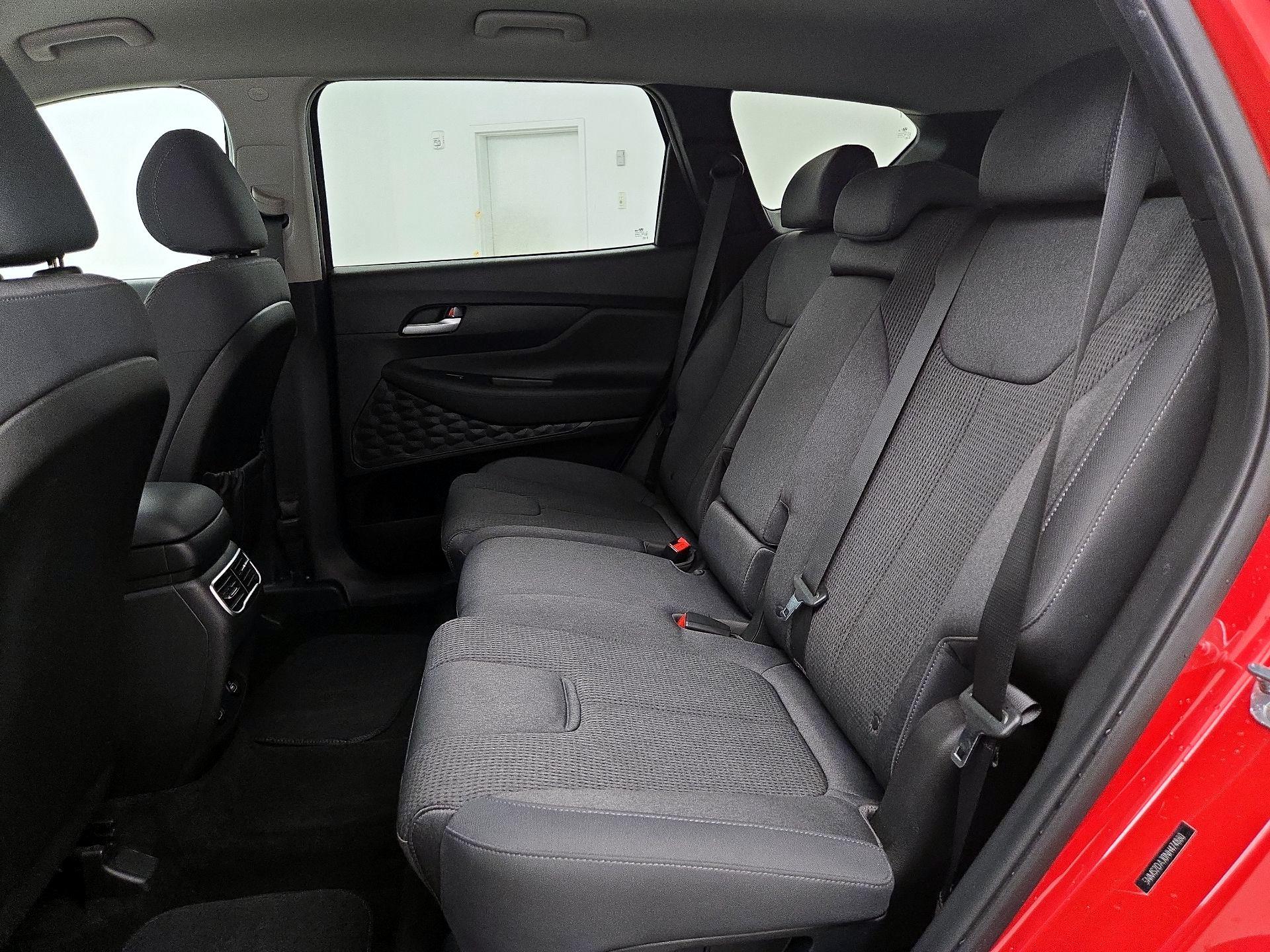 Thumbnail: 2022 Hyundai Santa Fe - 19