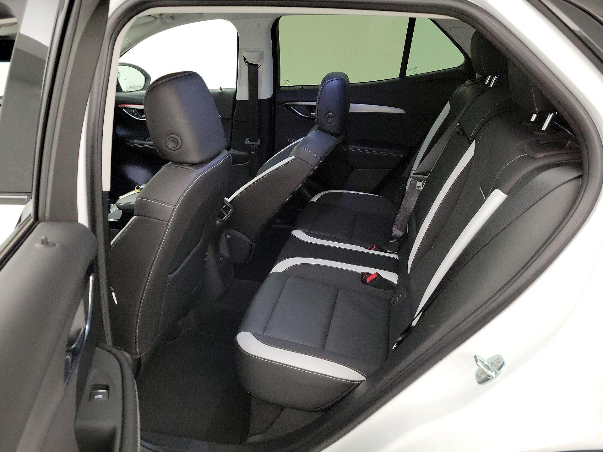 Thumbnail: 2025 Buick Envision - 19