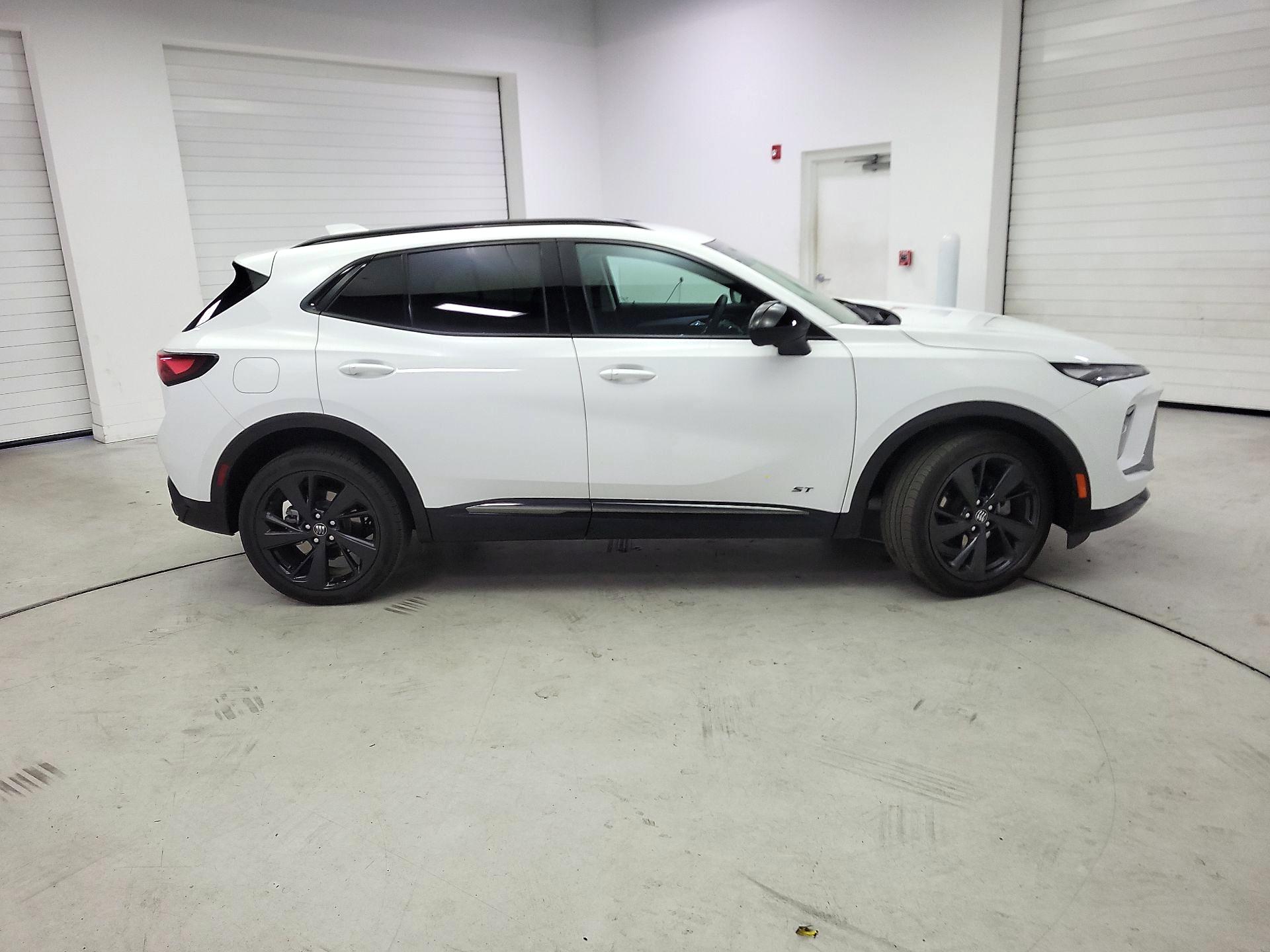 Thumbnail: 2025 Buick Envision - 4