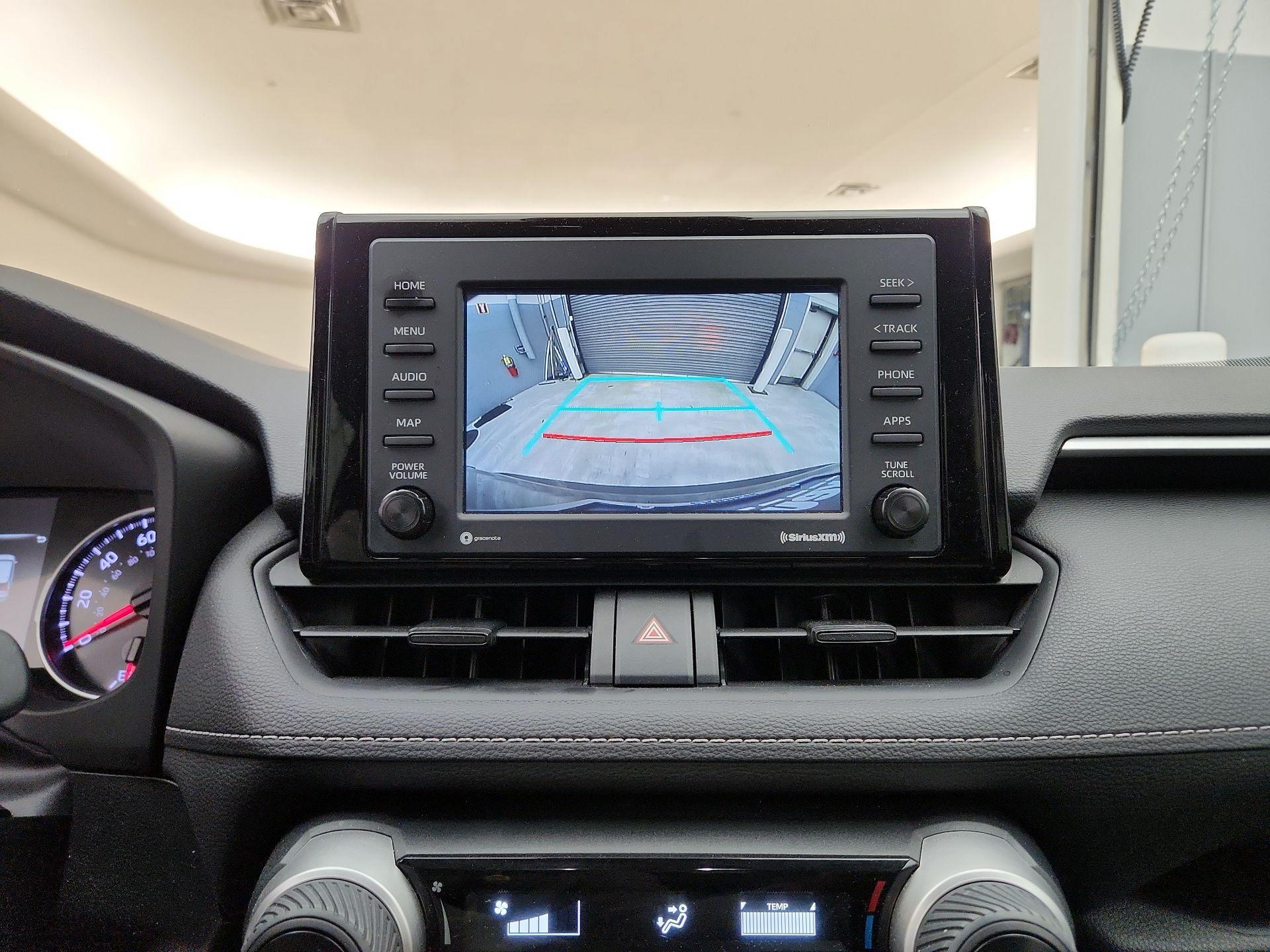 Thumbnail: 2022 Toyota RAV4 - 14