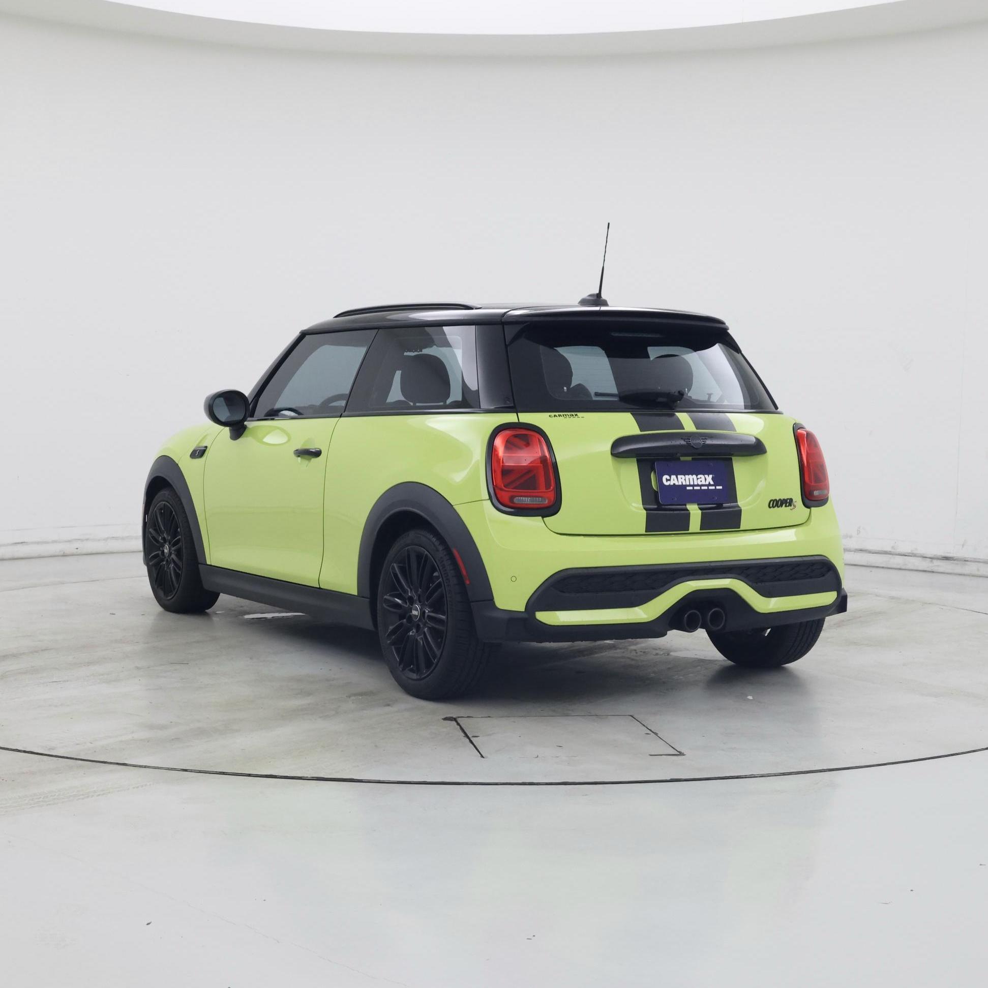 Thumbnail: 2023 MINI Cooper Hardtop - 2
