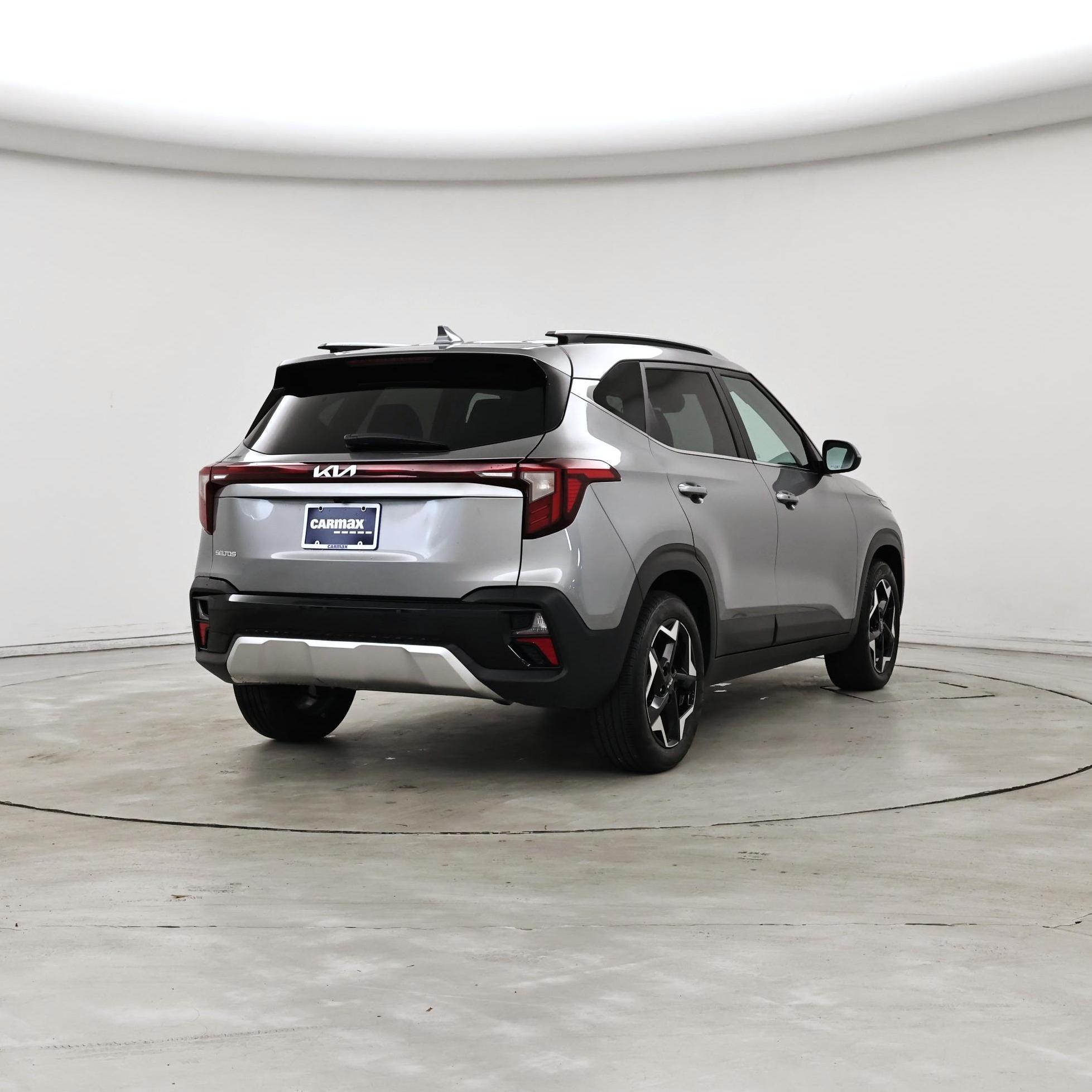 Thumbnail: 2025 Kia Seltos - 8