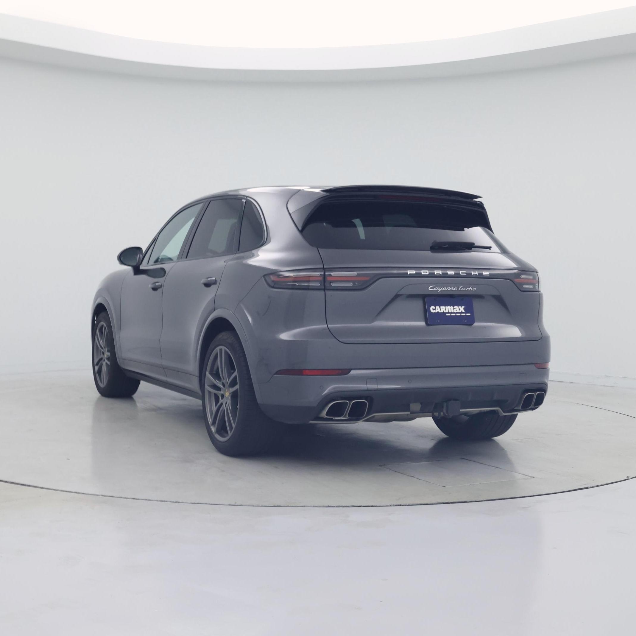 Thumbnail: 2022 Porsche Cayenne - 2
