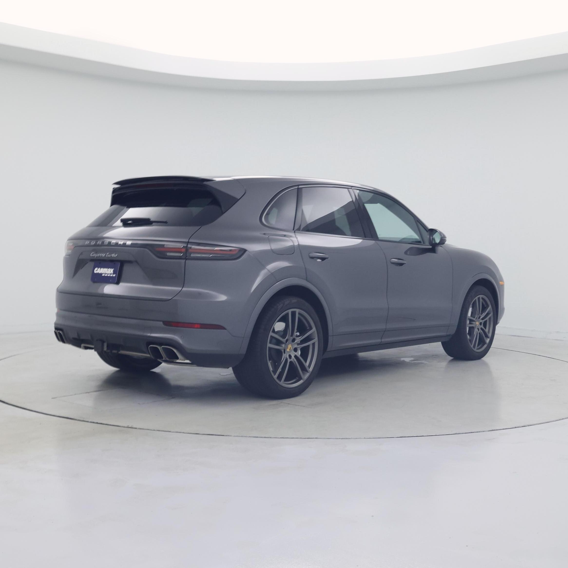 Thumbnail: 2022 Porsche Cayenne - 8