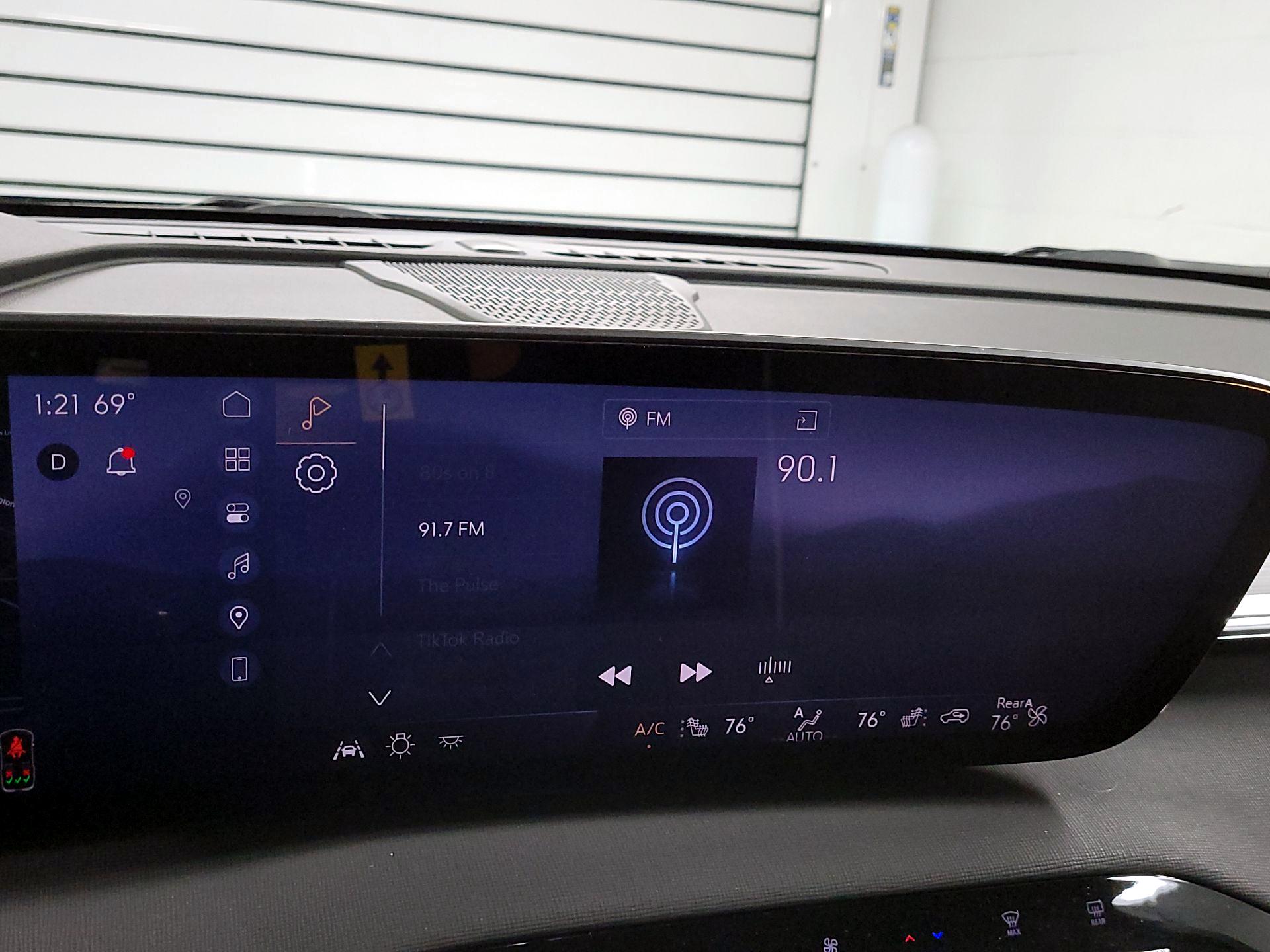 Thumbnail: 2025 Buick Enclave - 14