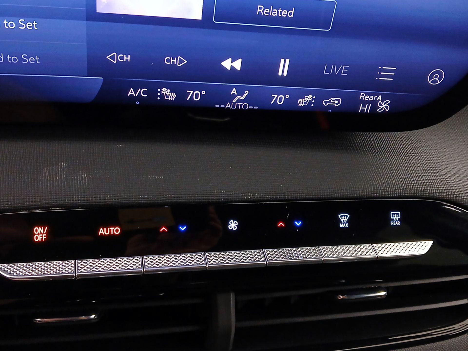 Thumbnail: 2025 Buick Enclave - 16