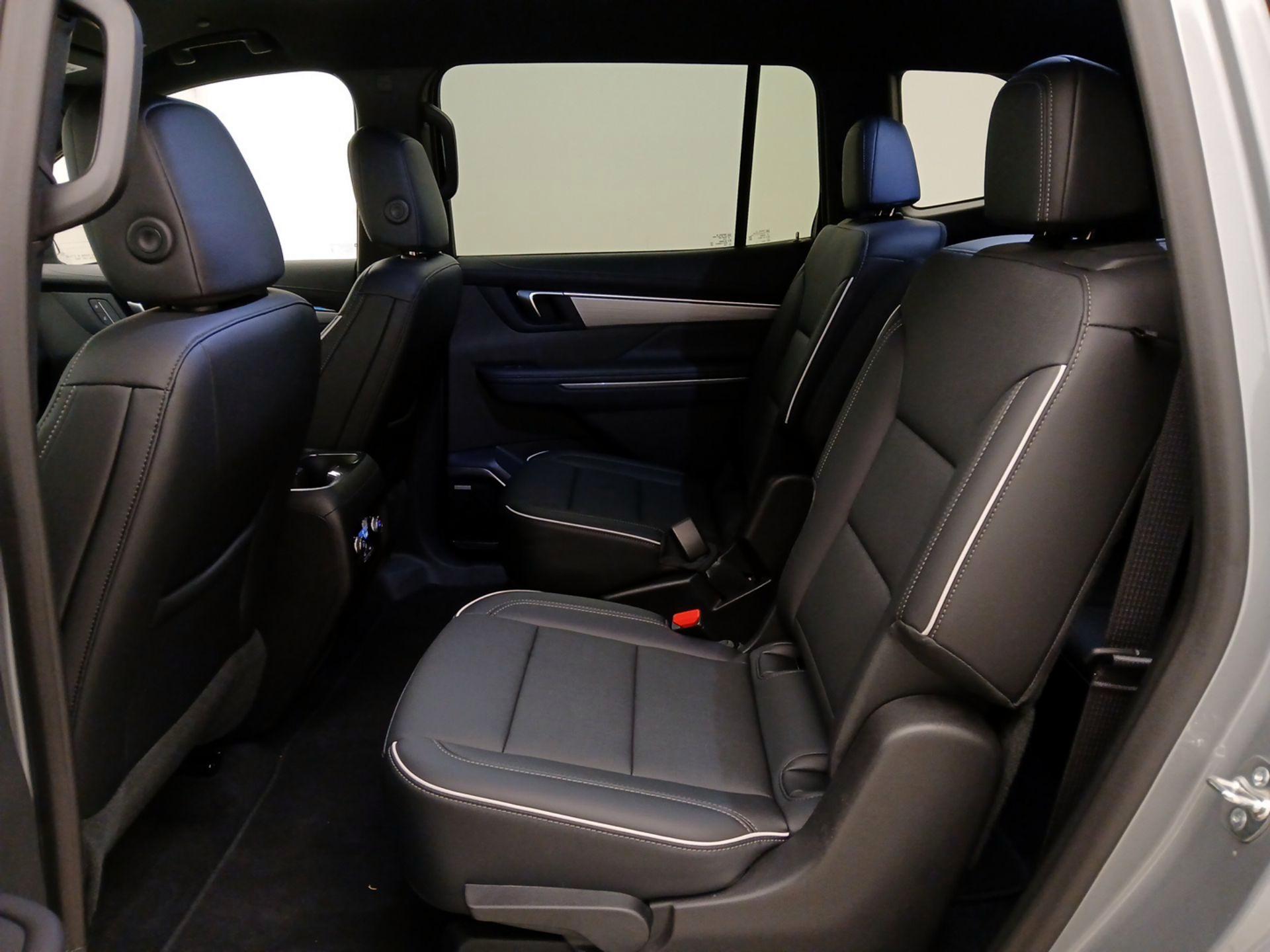 Thumbnail: 2025 Buick Enclave - 19