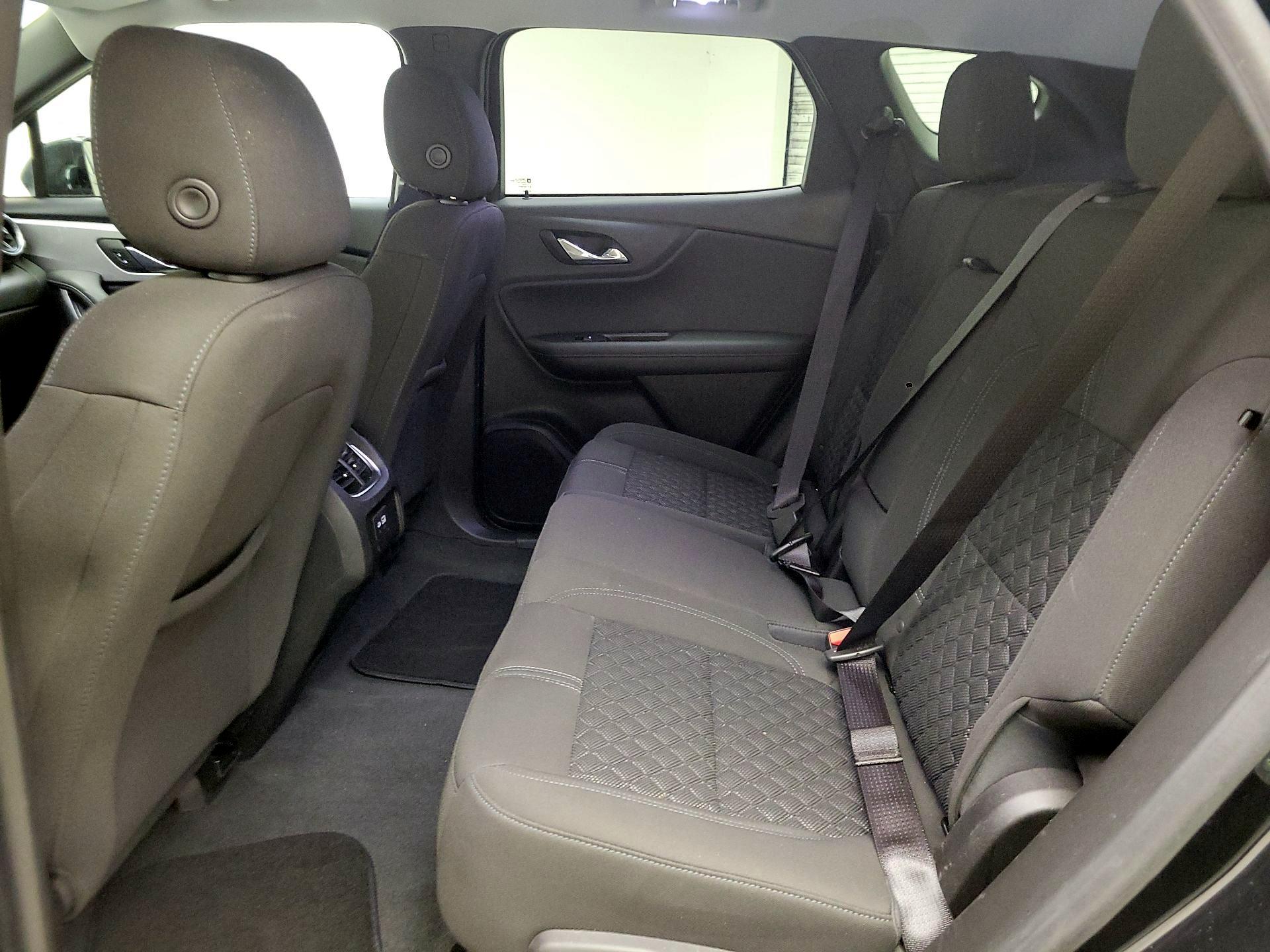 Thumbnail: 2022 Chevrolet Blazer - 19