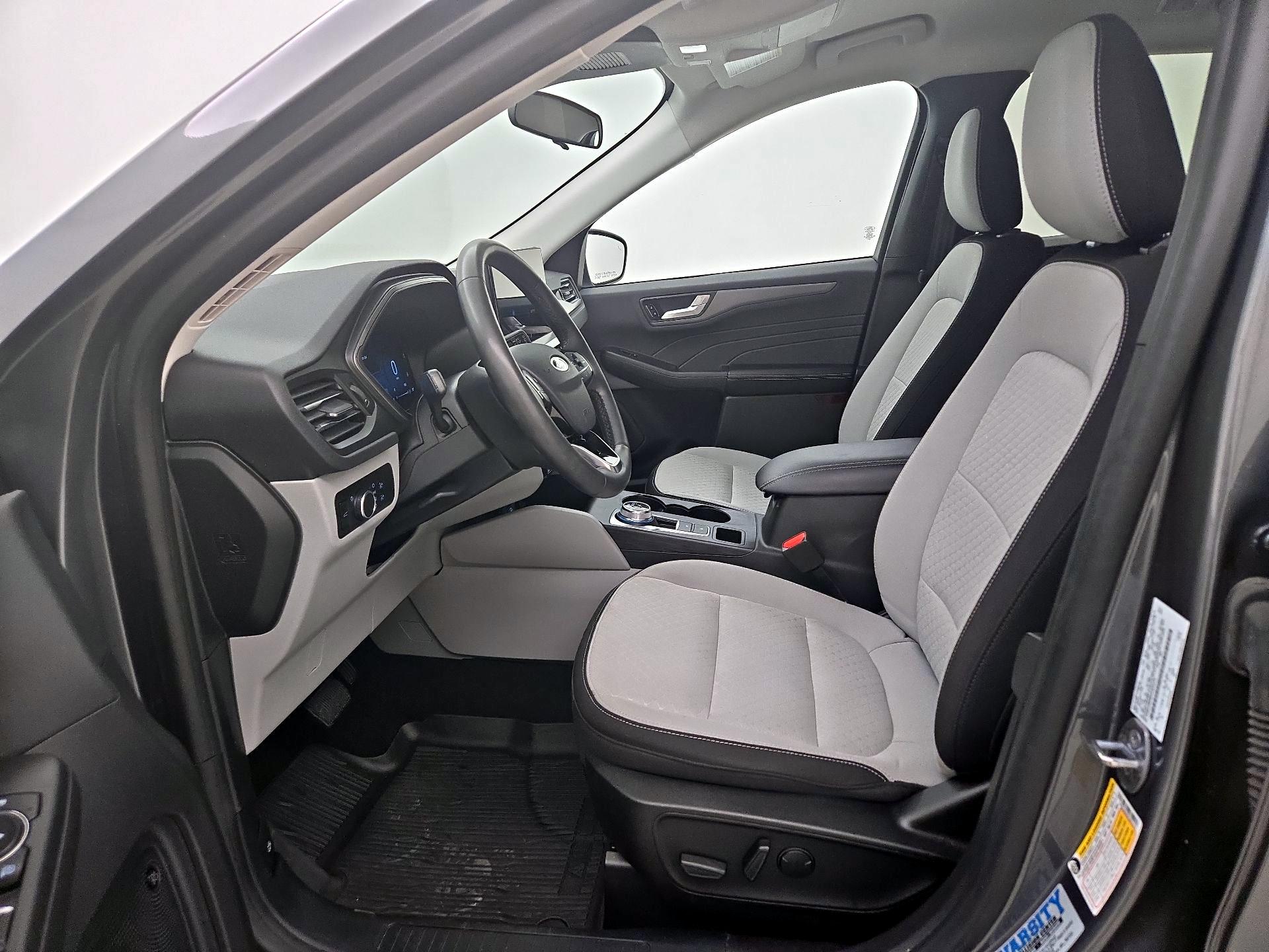 Thumbnail: 2023 Ford Escape - 11