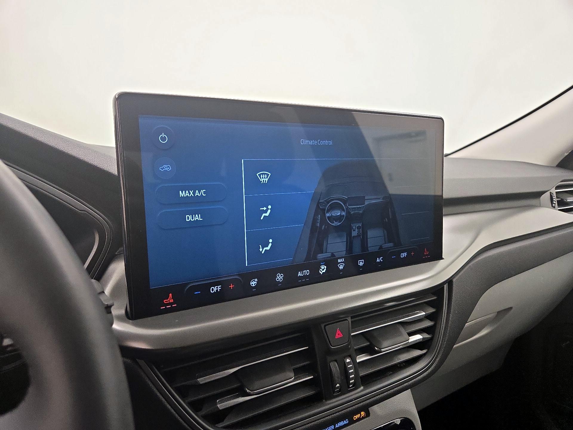 Thumbnail: 2023 Ford Escape - 17