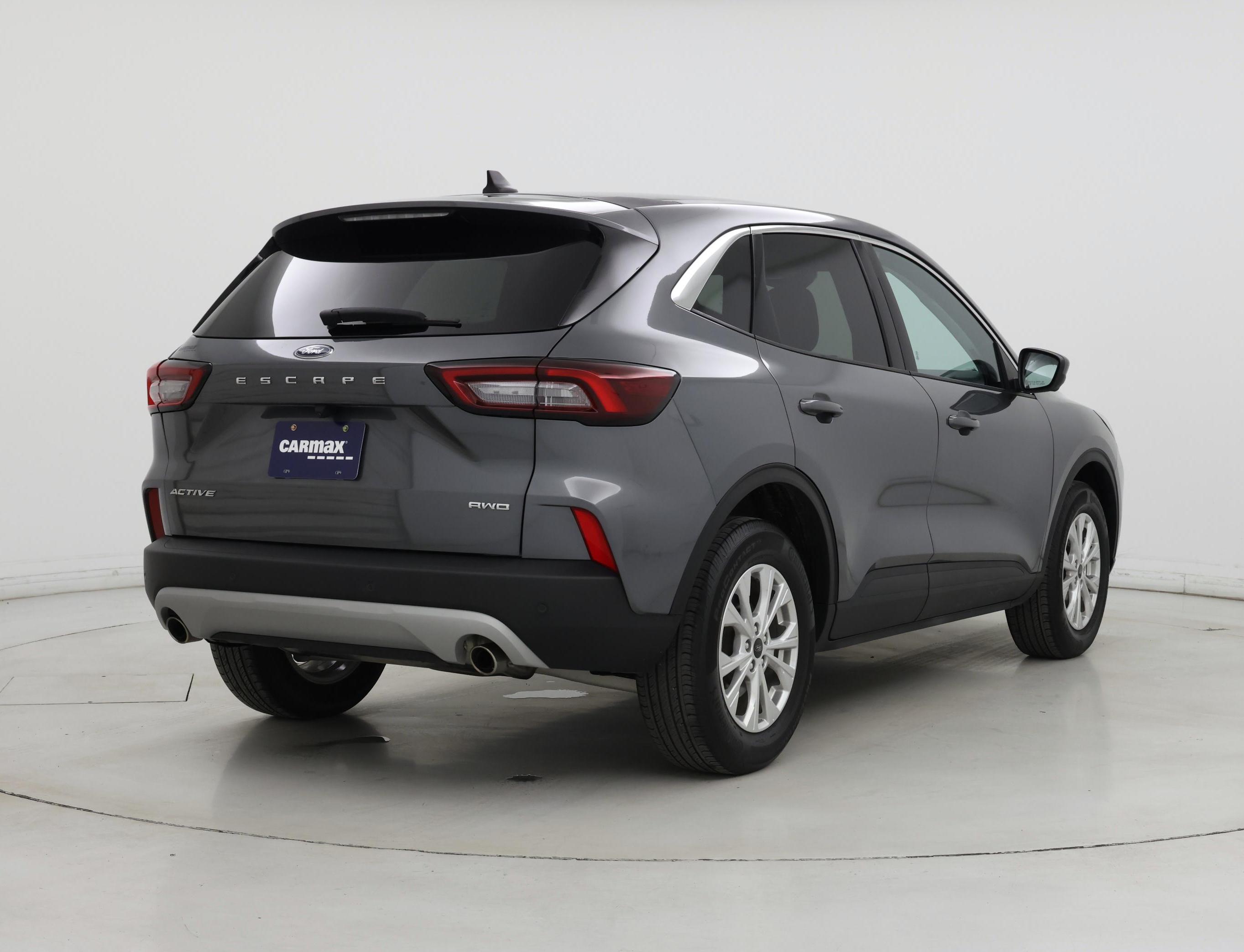 Thumbnail: 2023 Ford Escape - 8