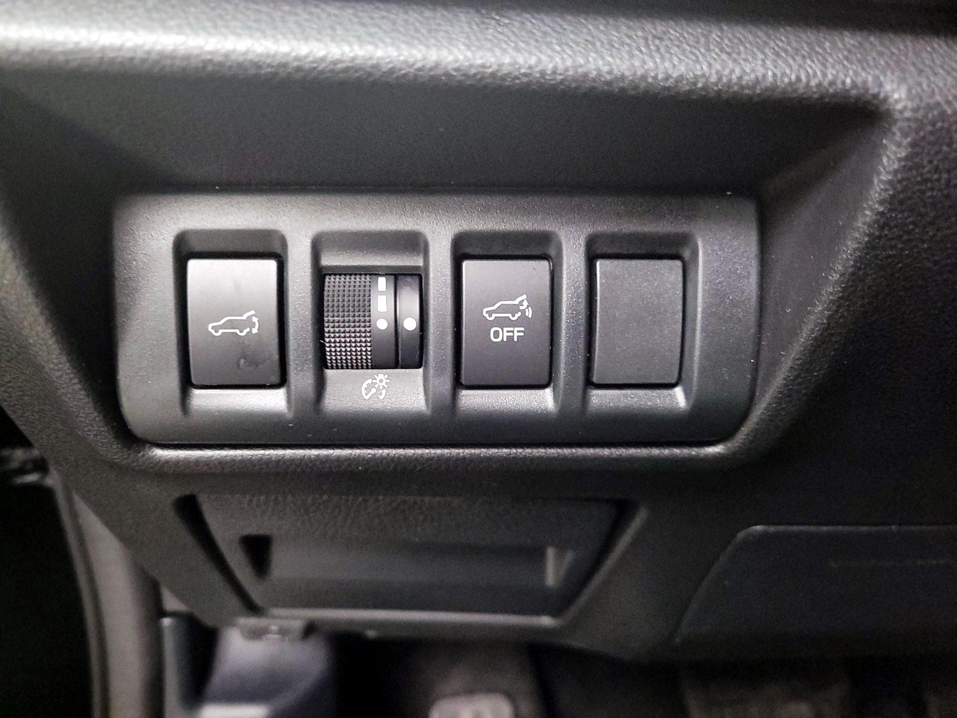 Thumbnail: 2022 Subaru Outback - 13