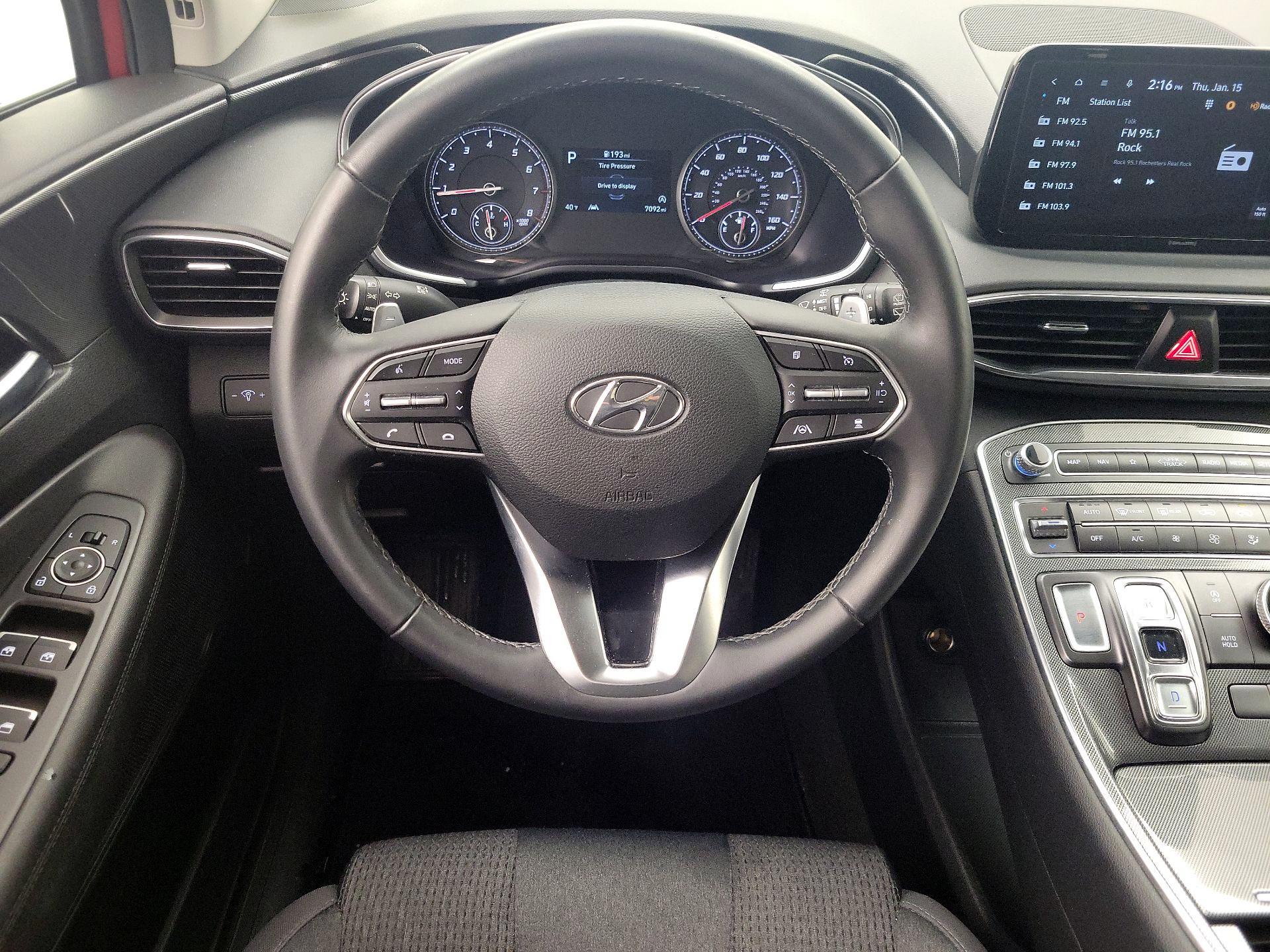 Thumbnail: 2023 Hyundai Santa Fe - 10