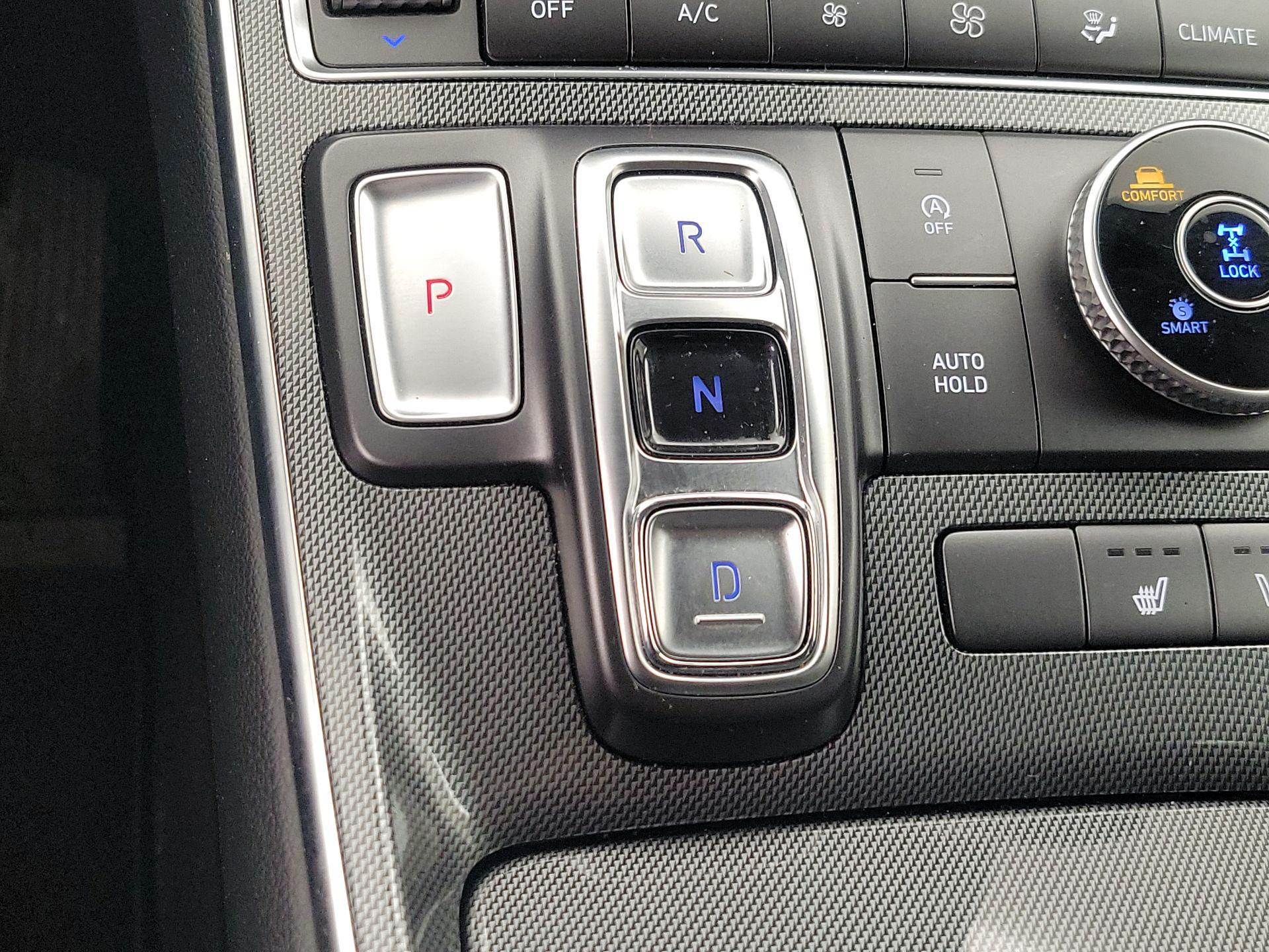 Thumbnail: 2023 Hyundai Santa Fe - 18