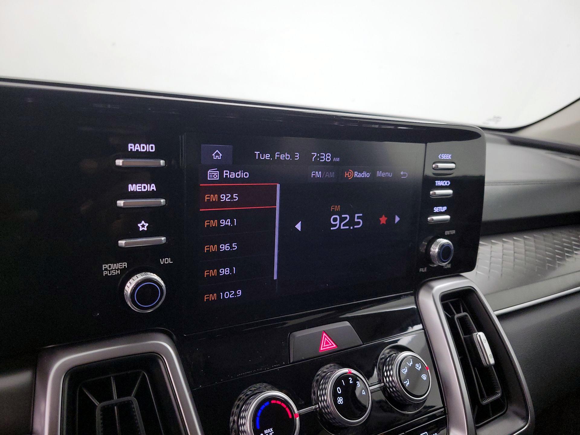 Thumbnail: 2023 Kia Sorento - 15