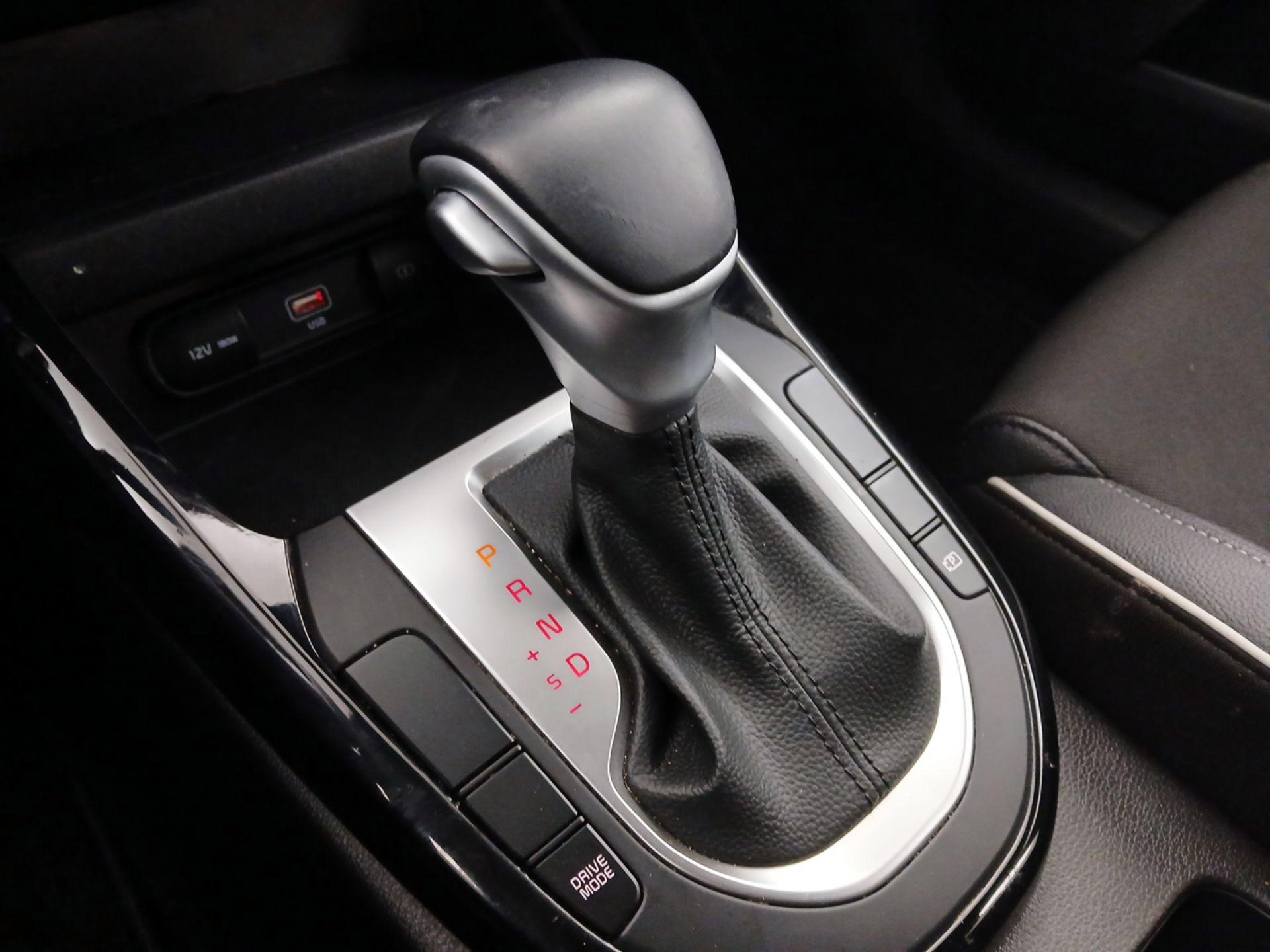 Thumbnail: 2023 Kia Forte - 18