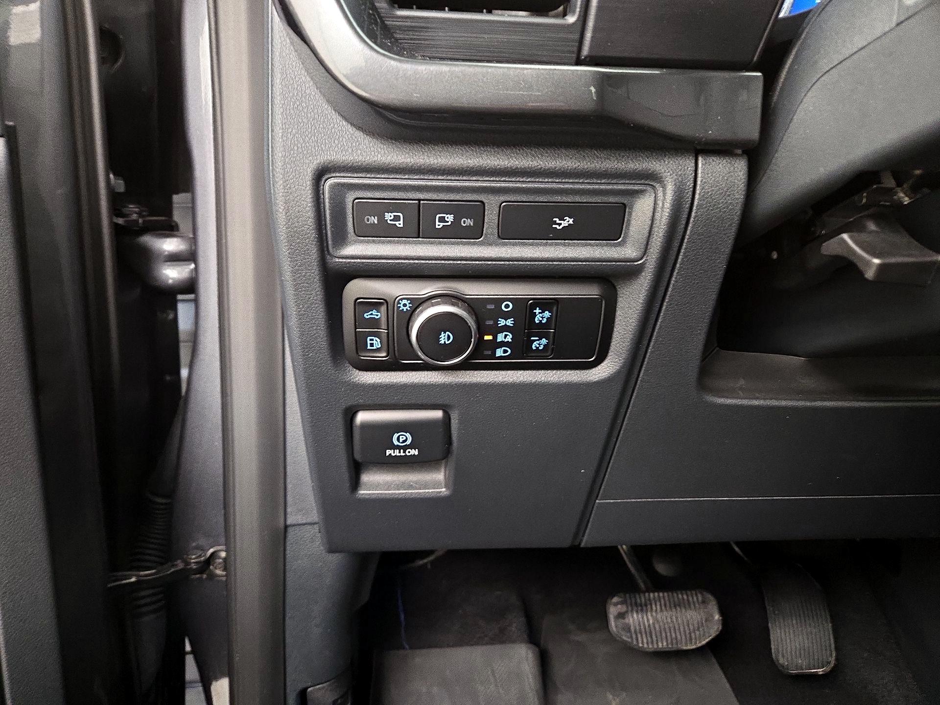 Thumbnail: 2023 Ford F-150 - 13