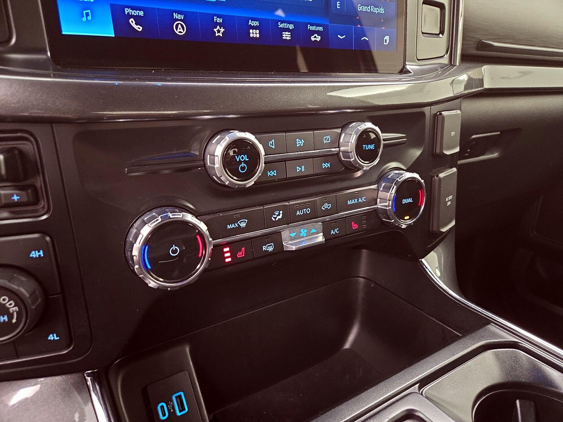 Thumbnail: 2023 Ford F-150 - 17