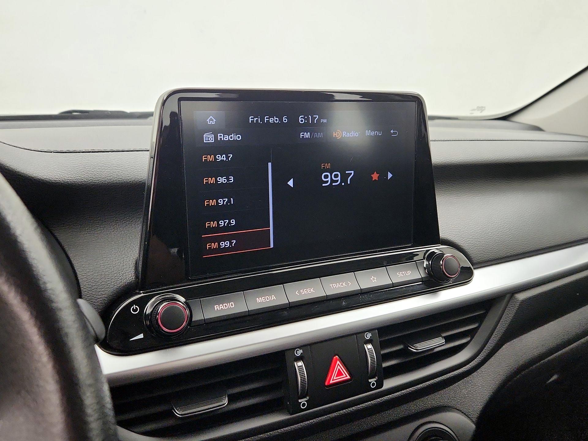 Thumbnail: 2023 Kia Forte - 15