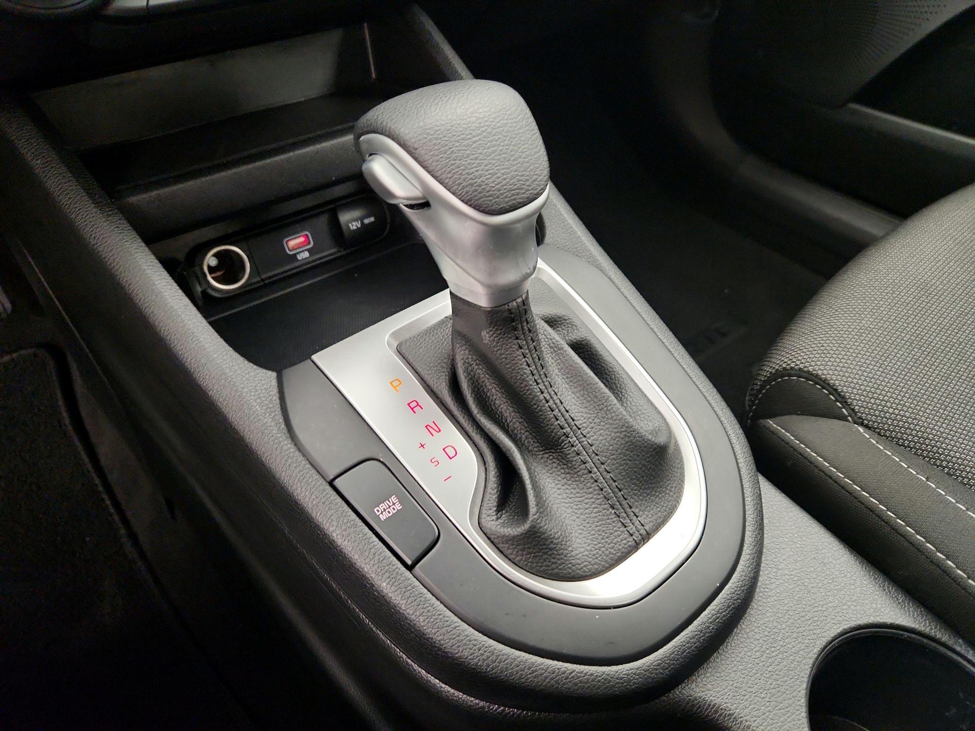 Thumbnail: 2023 Kia Forte - 17