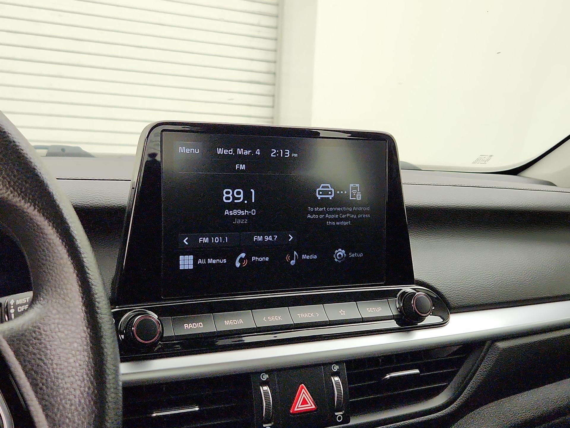 Thumbnail: 2023 Kia Forte - 15