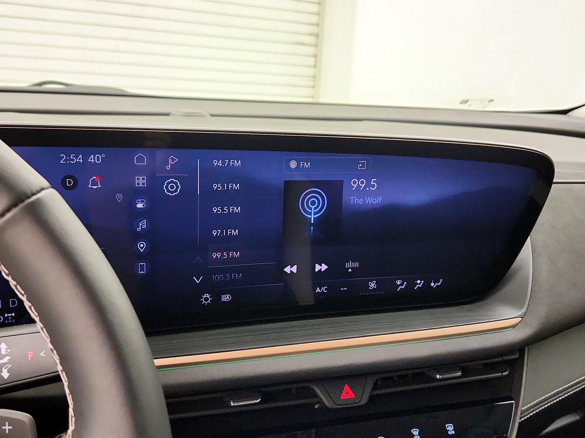 Thumbnail: 2025 Buick Envision - 15