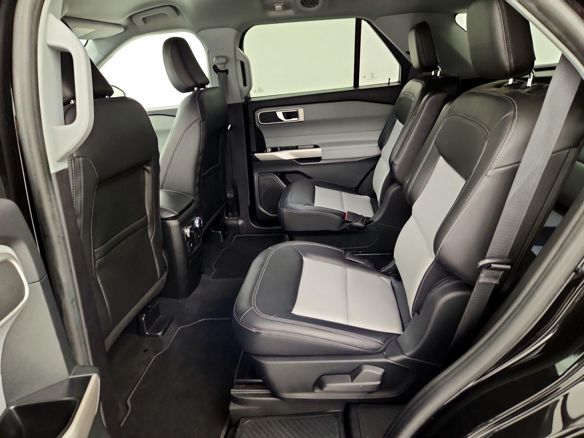 Thumbnail: 2022 Ford Explorer - 20