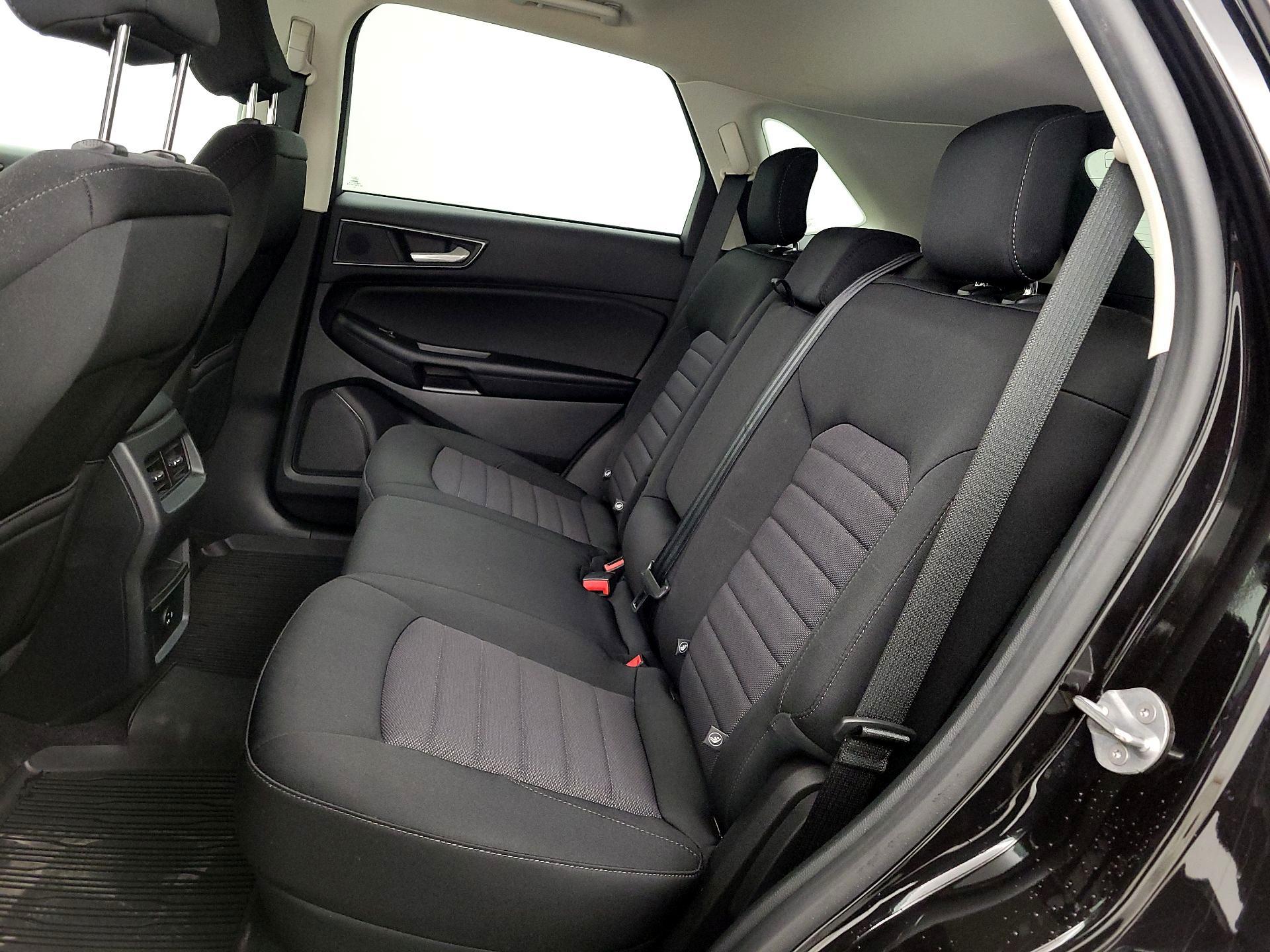 Thumbnail: 2022 Ford Edge - 19