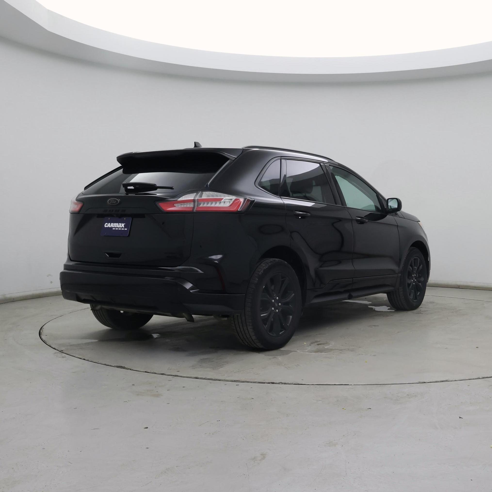 Thumbnail: 2022 Ford Edge - 8