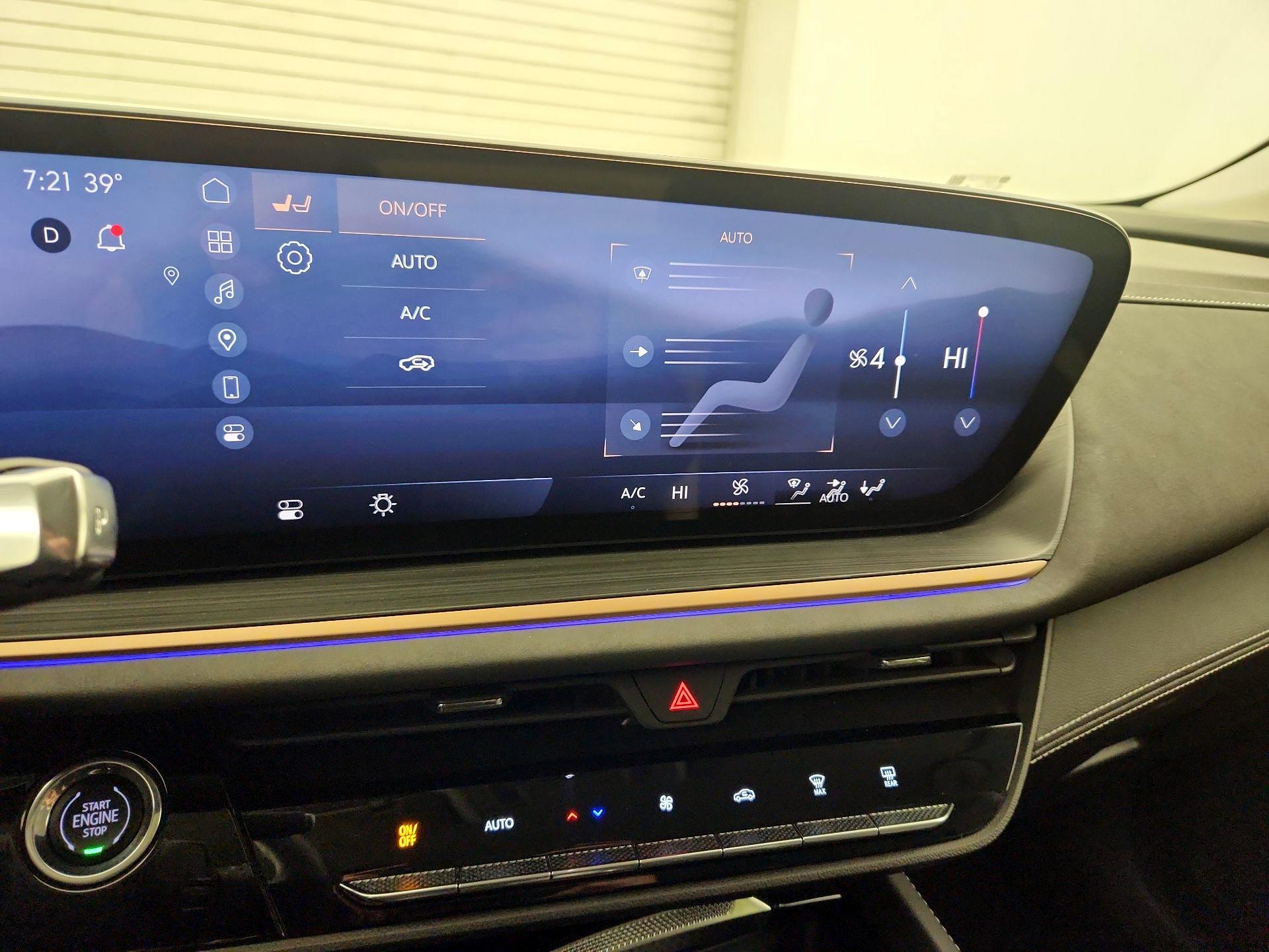 Thumbnail: 2025 Buick Envision - 16