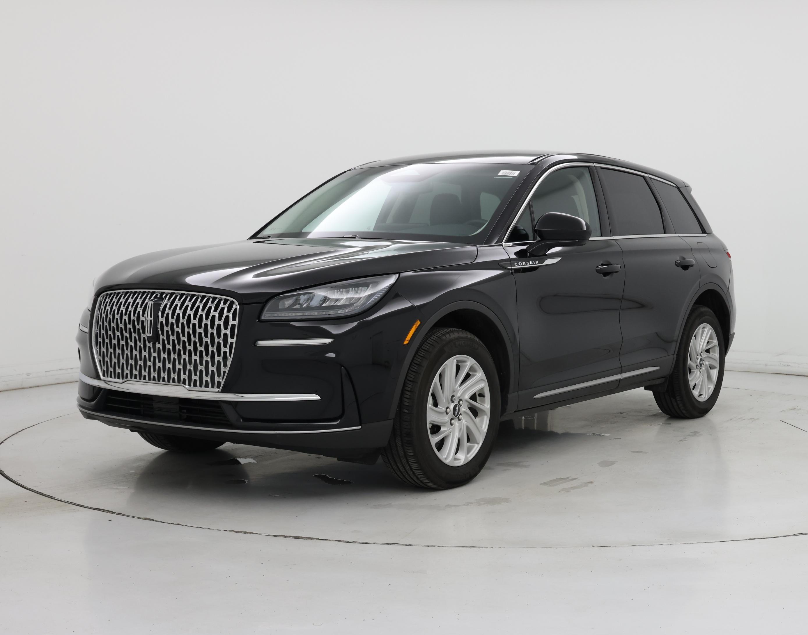 Thumbnail: 2023 Lincoln Corsair - 4