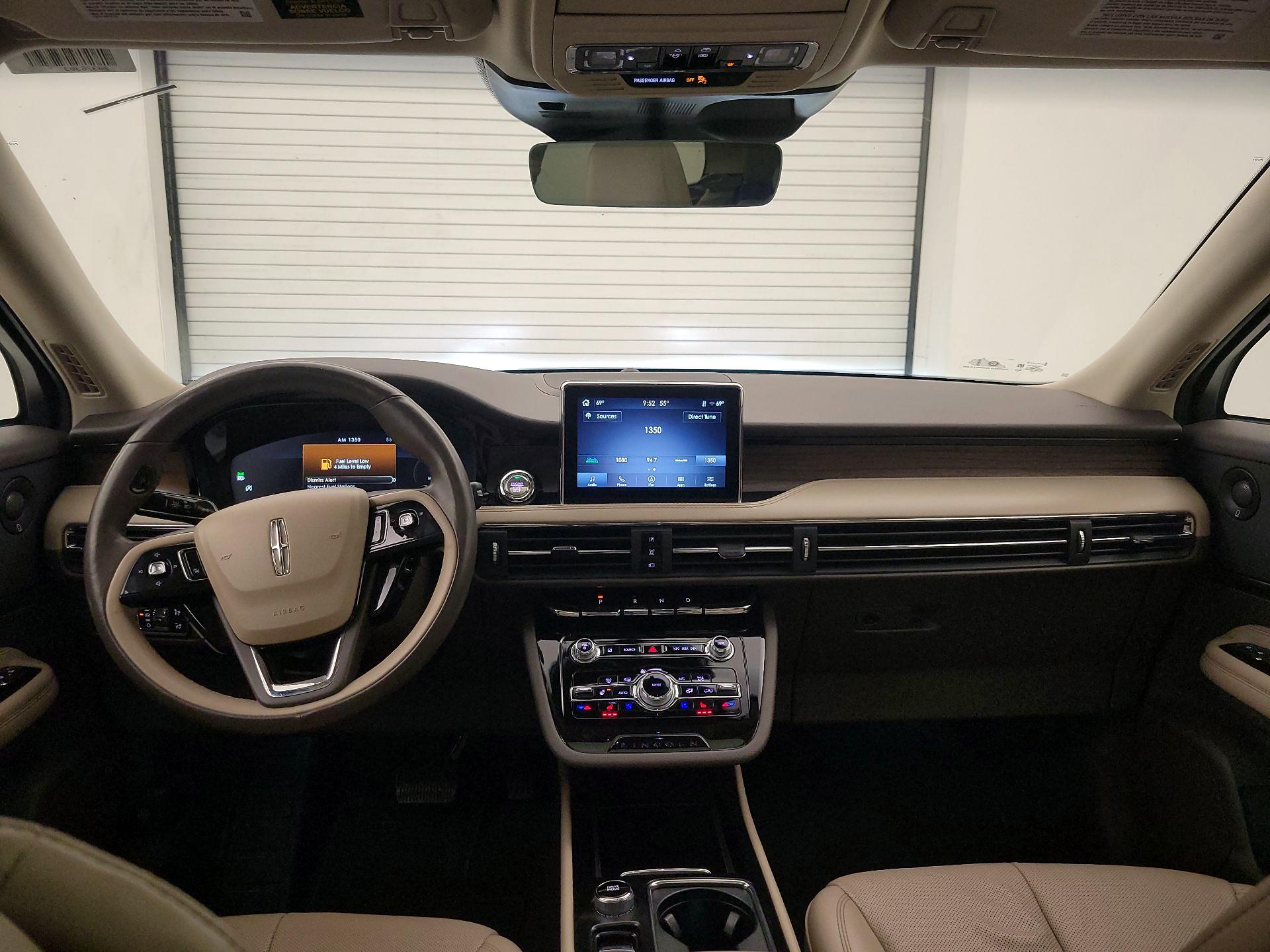 Thumbnail: 2021 Lincoln Corsair - 9