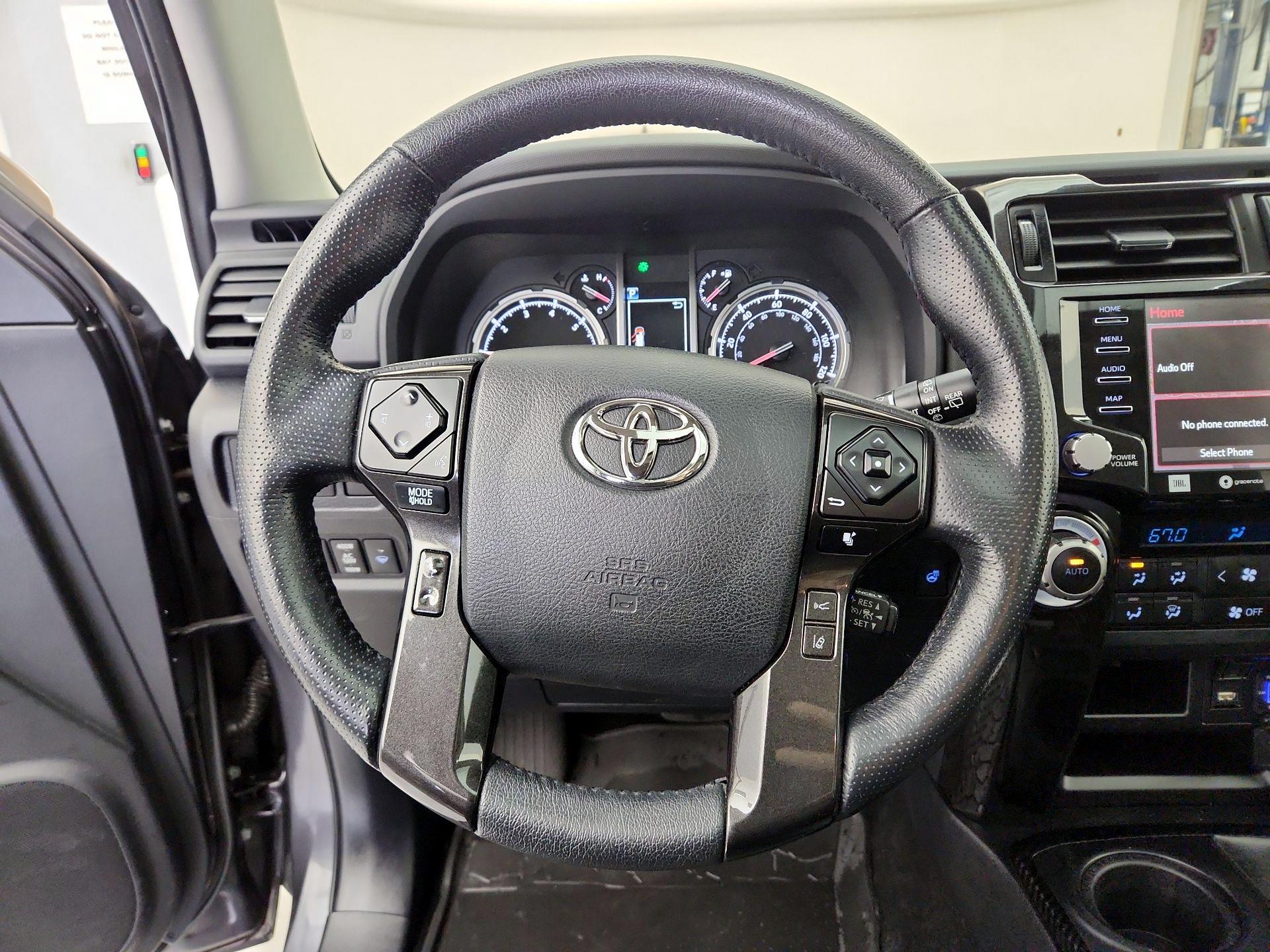 Thumbnail: 2023 Toyota 4Runner - 10