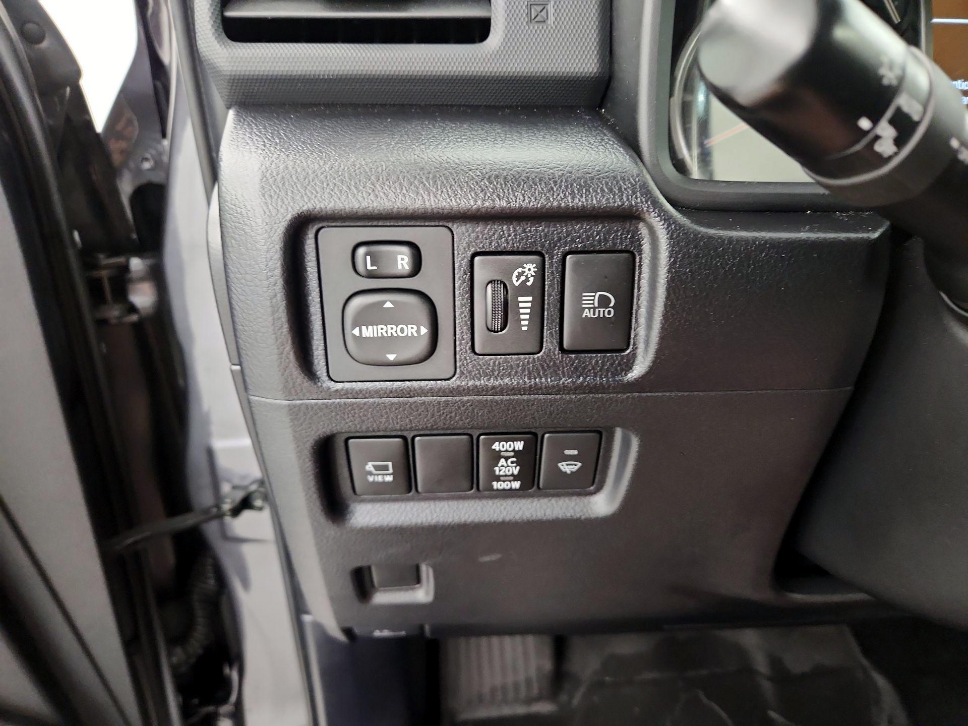 Thumbnail: 2023 Toyota 4Runner - 13