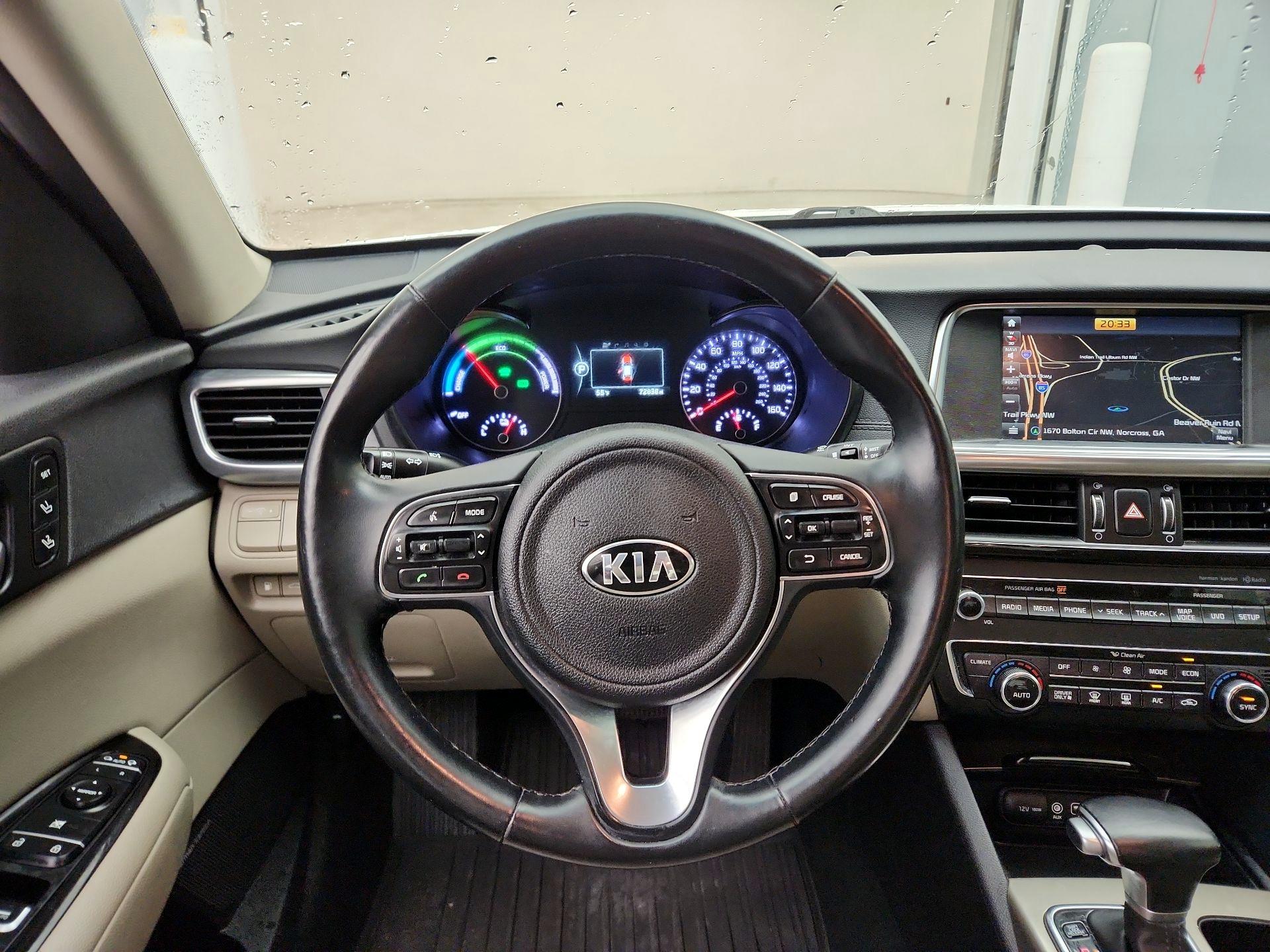 Thumbnail: 2017 Kia Optima - 10