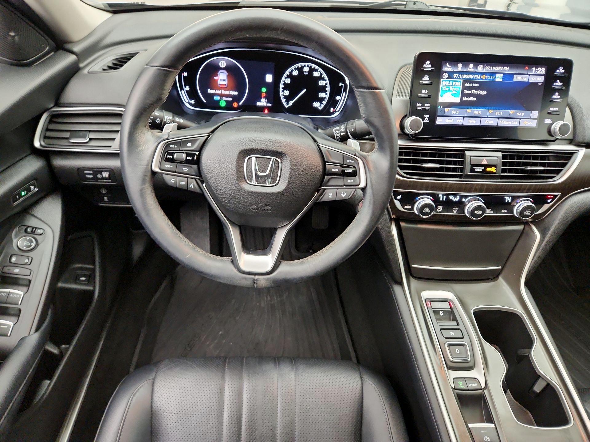 Thumbnail: 2018 Honda Accord - 10