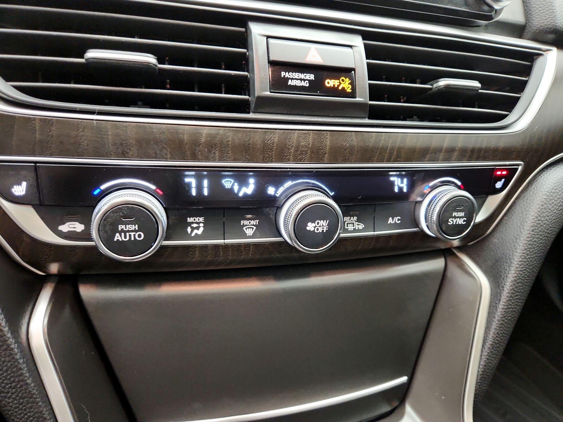 Thumbnail: 2018 Honda Accord - 16