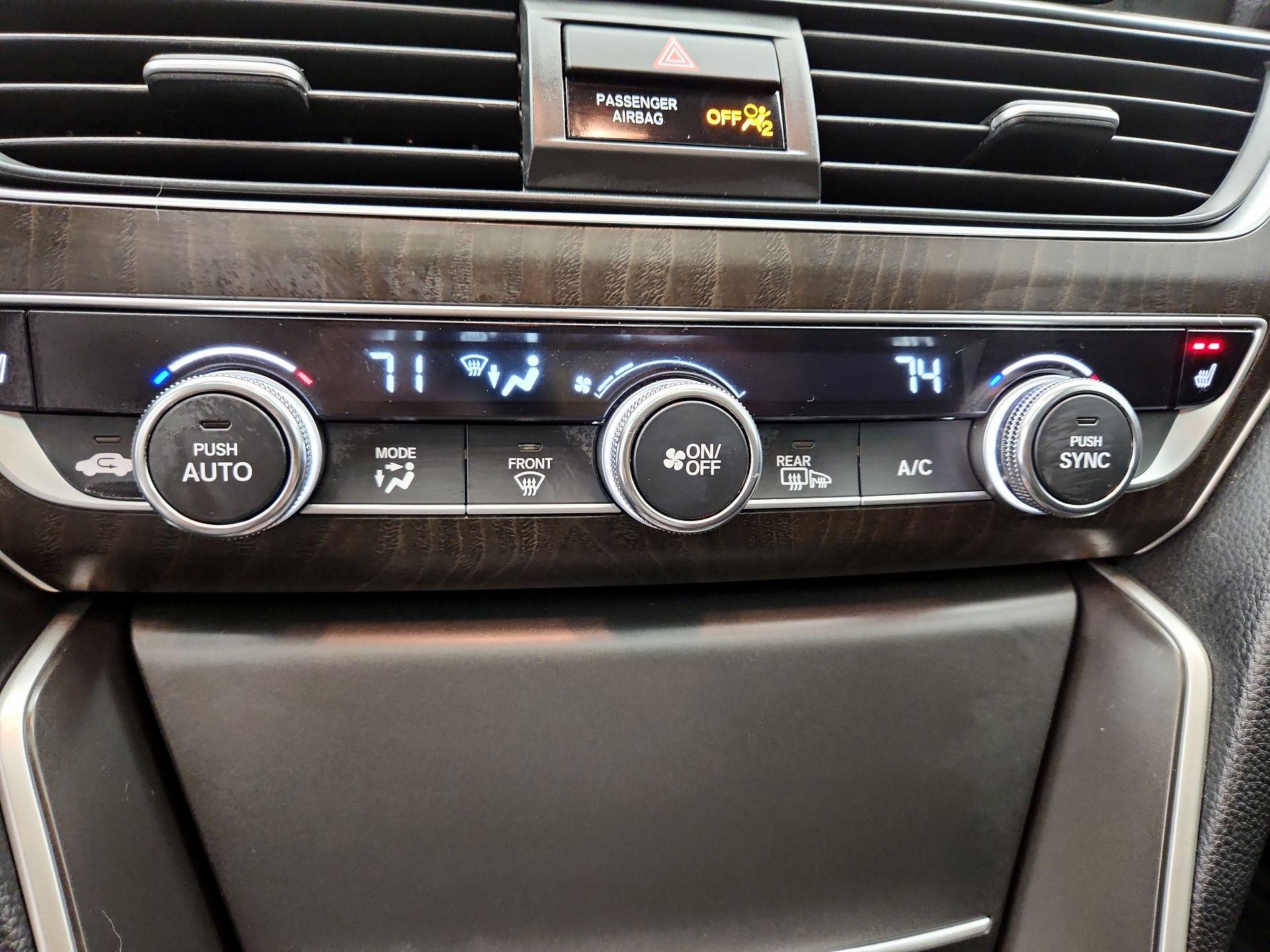 Thumbnail: 2018 Honda Accord - 17