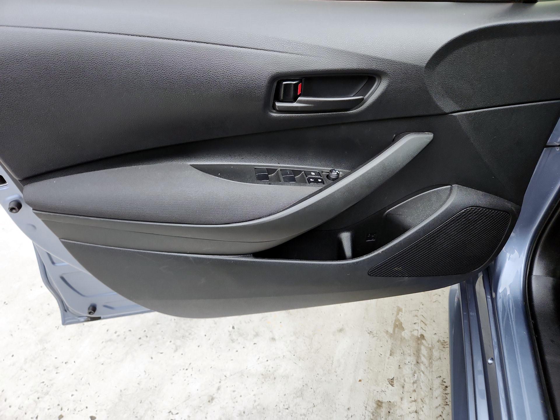 Thumbnail: 2022 Toyota Corolla - 12