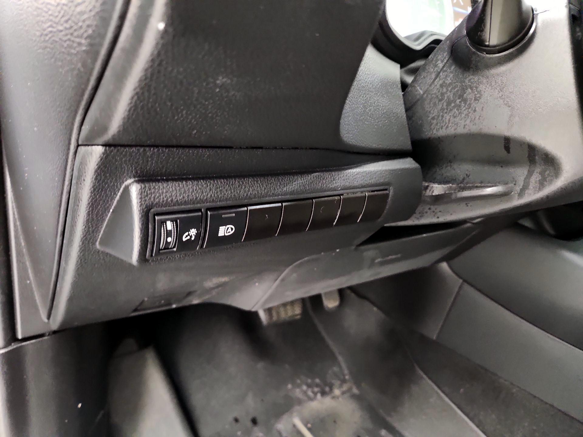 Thumbnail: 2022 Toyota Corolla - 13